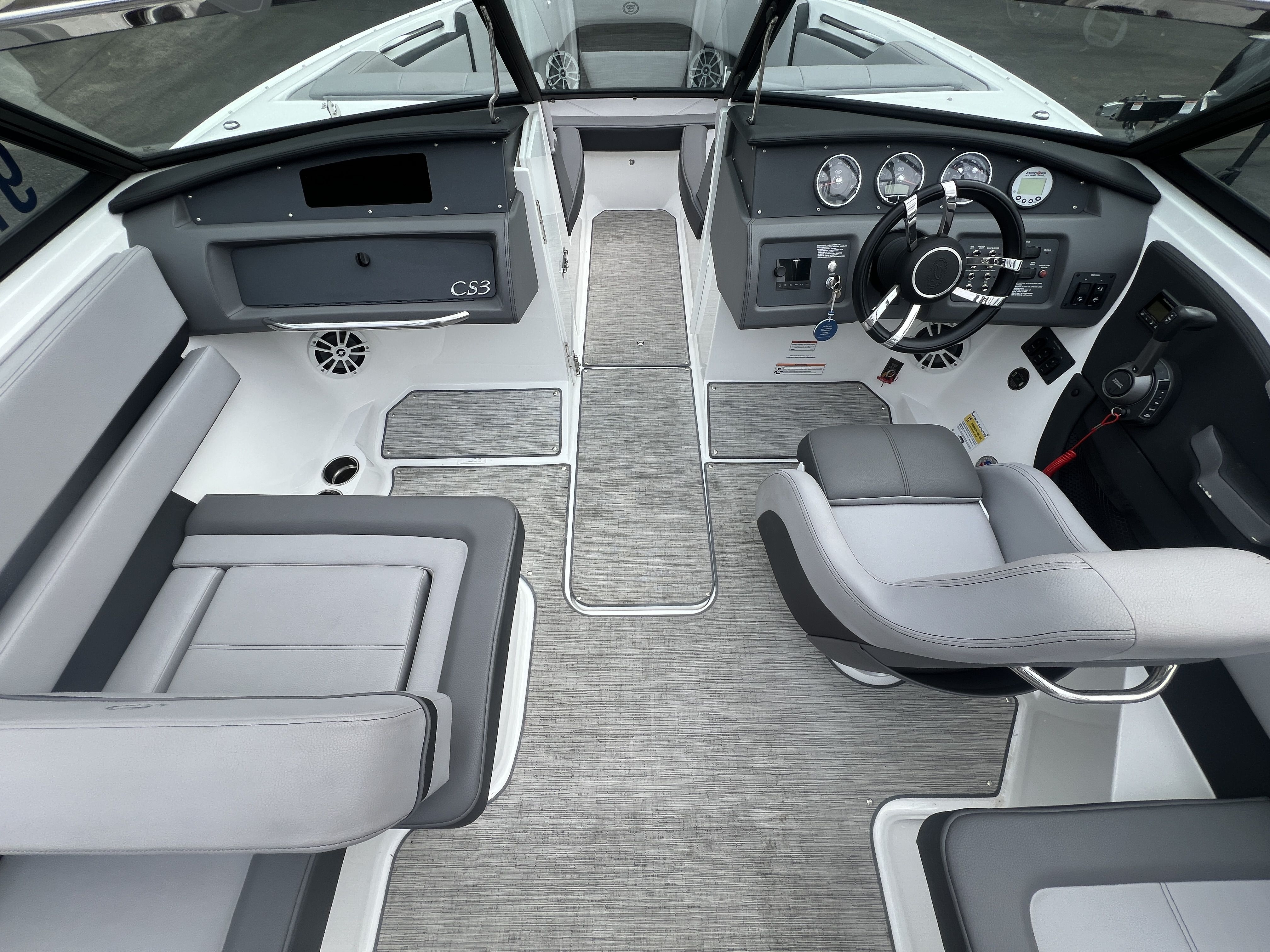 2023 Cobalt CS23 Surf - 13