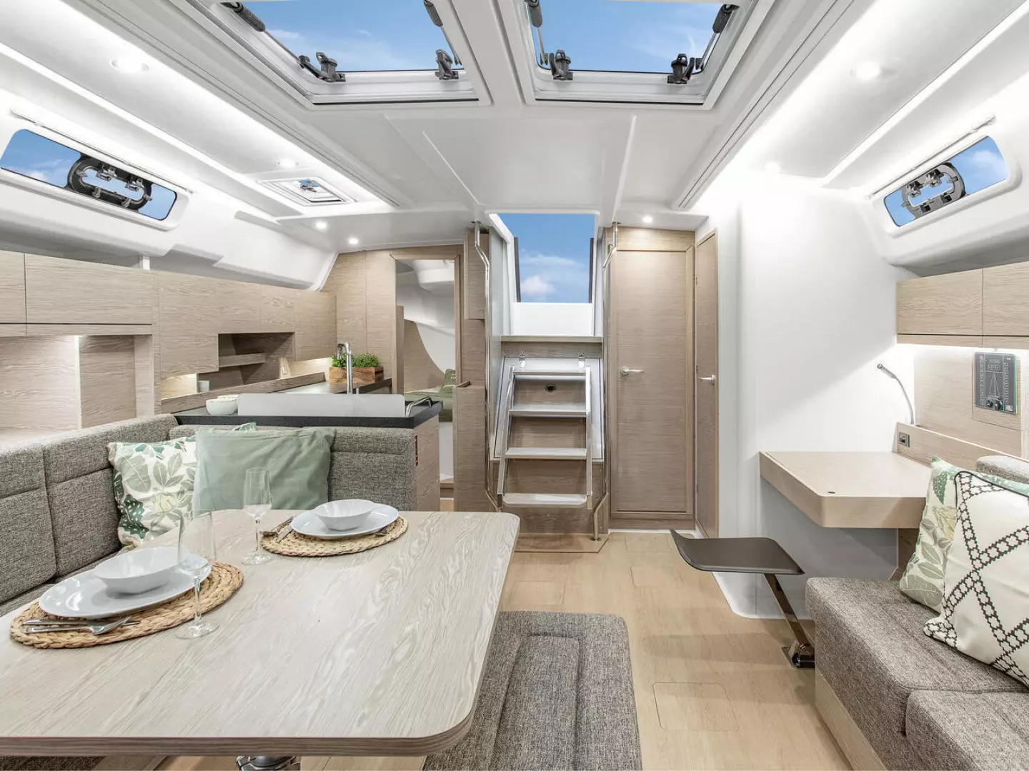 2025 Hanse 458 - Image 8