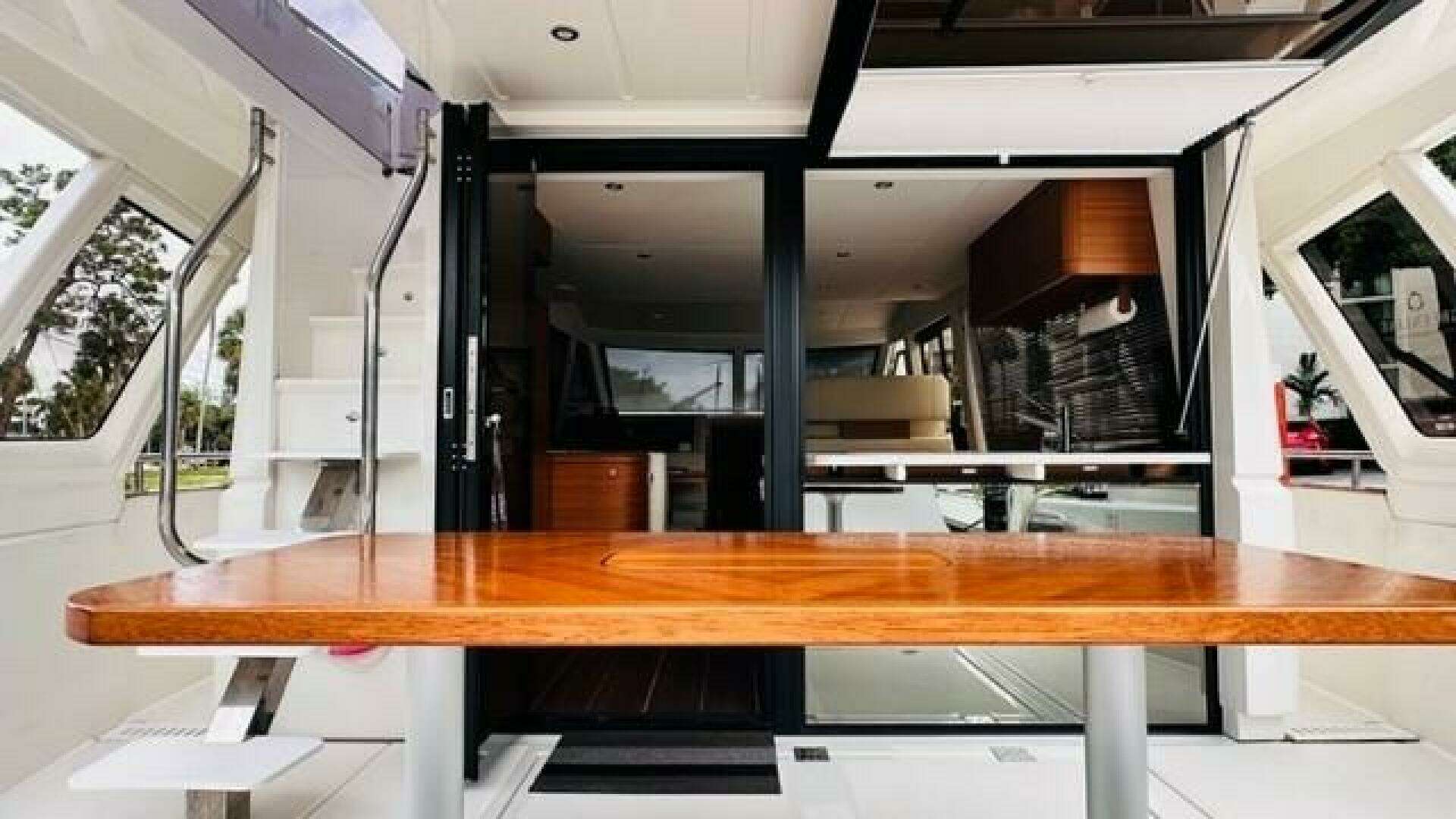 2022 Greenline 48 Diesel Flybridge with Hardtop - Image 35