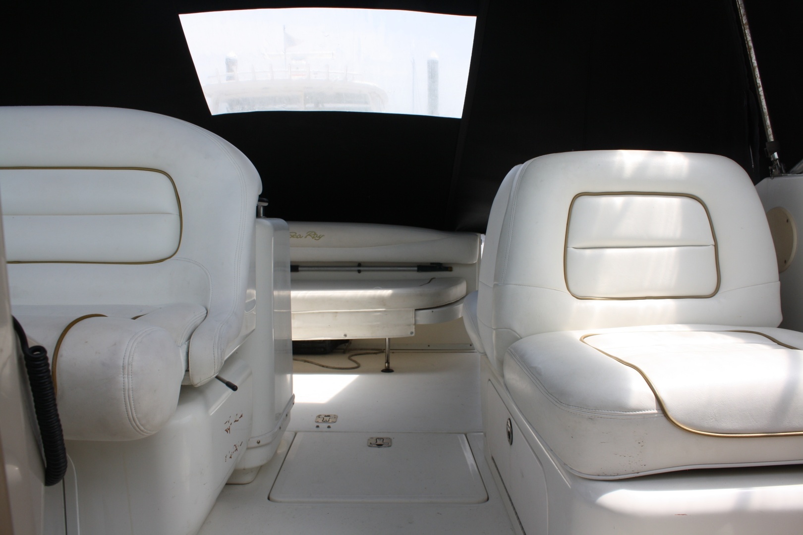 2003 Sea Ray 290 Amberjack - Image 14