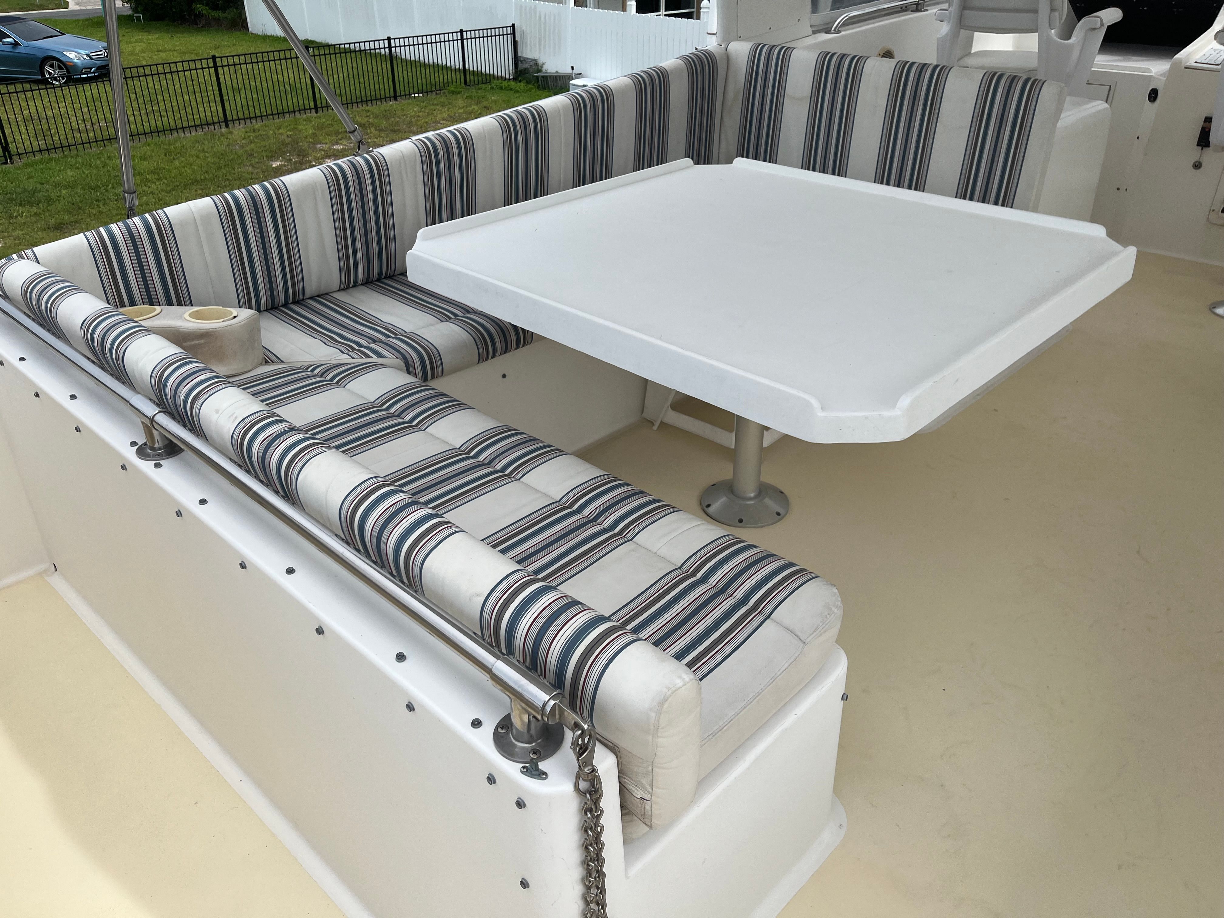 1994 Viking Motor Yacht - 71