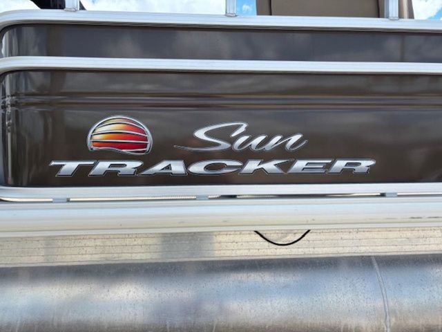 2024 Sun Tracker SportFish 20 DLX - 3