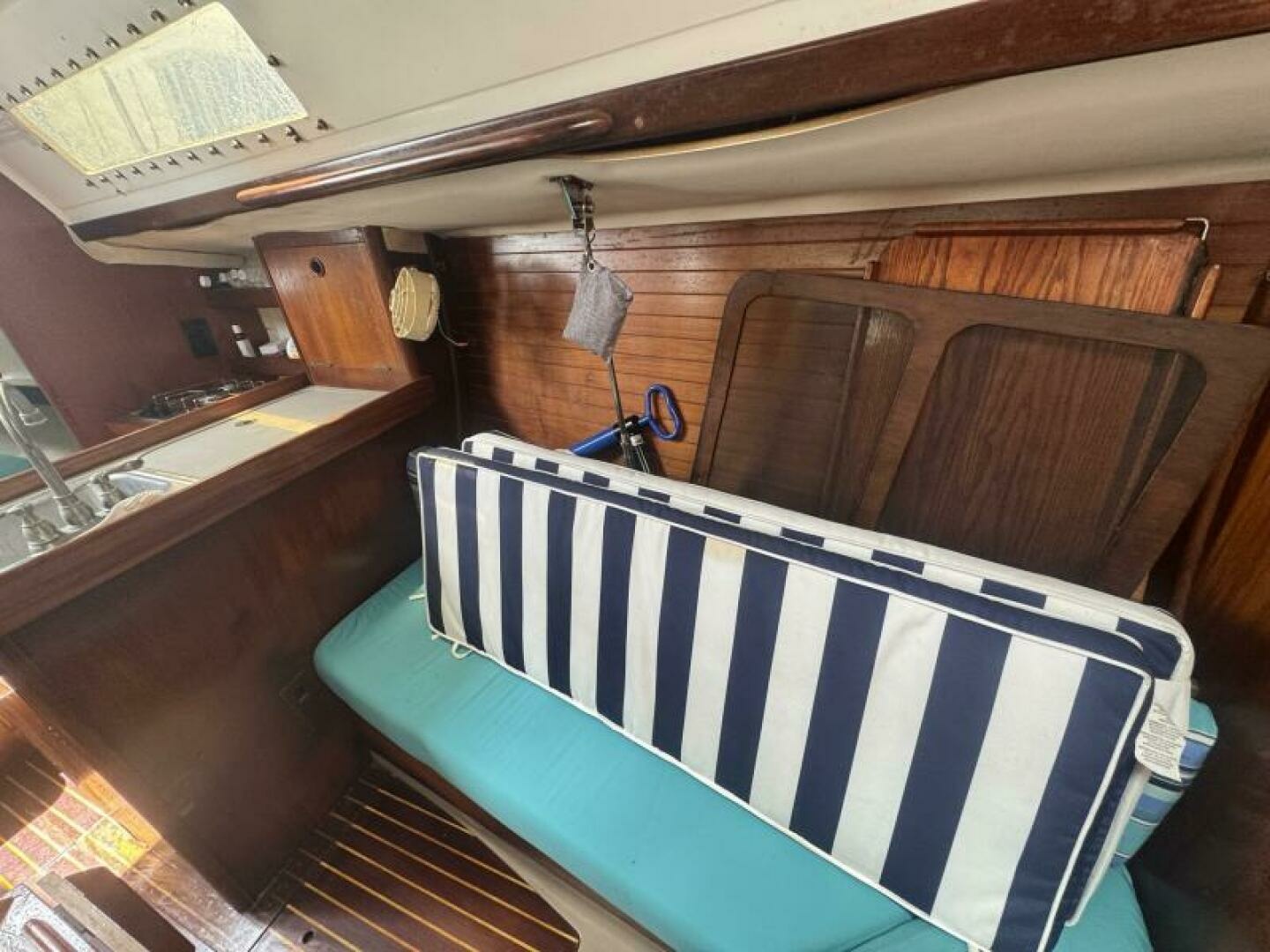 1988 Beneteau First 285 - Image 22
