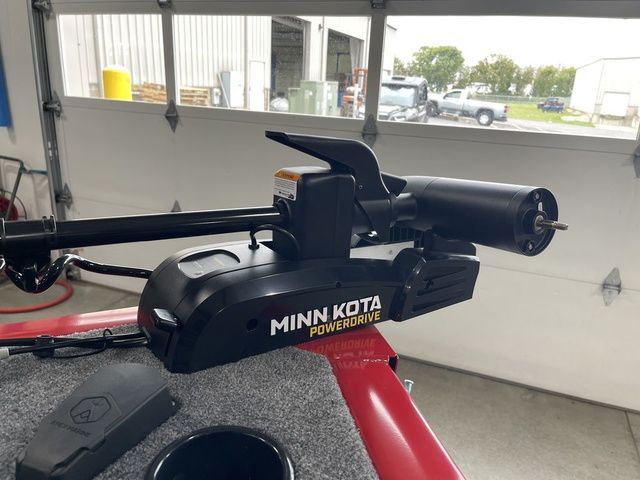 2026 Tracker Pro Guide V-16 WT - 13