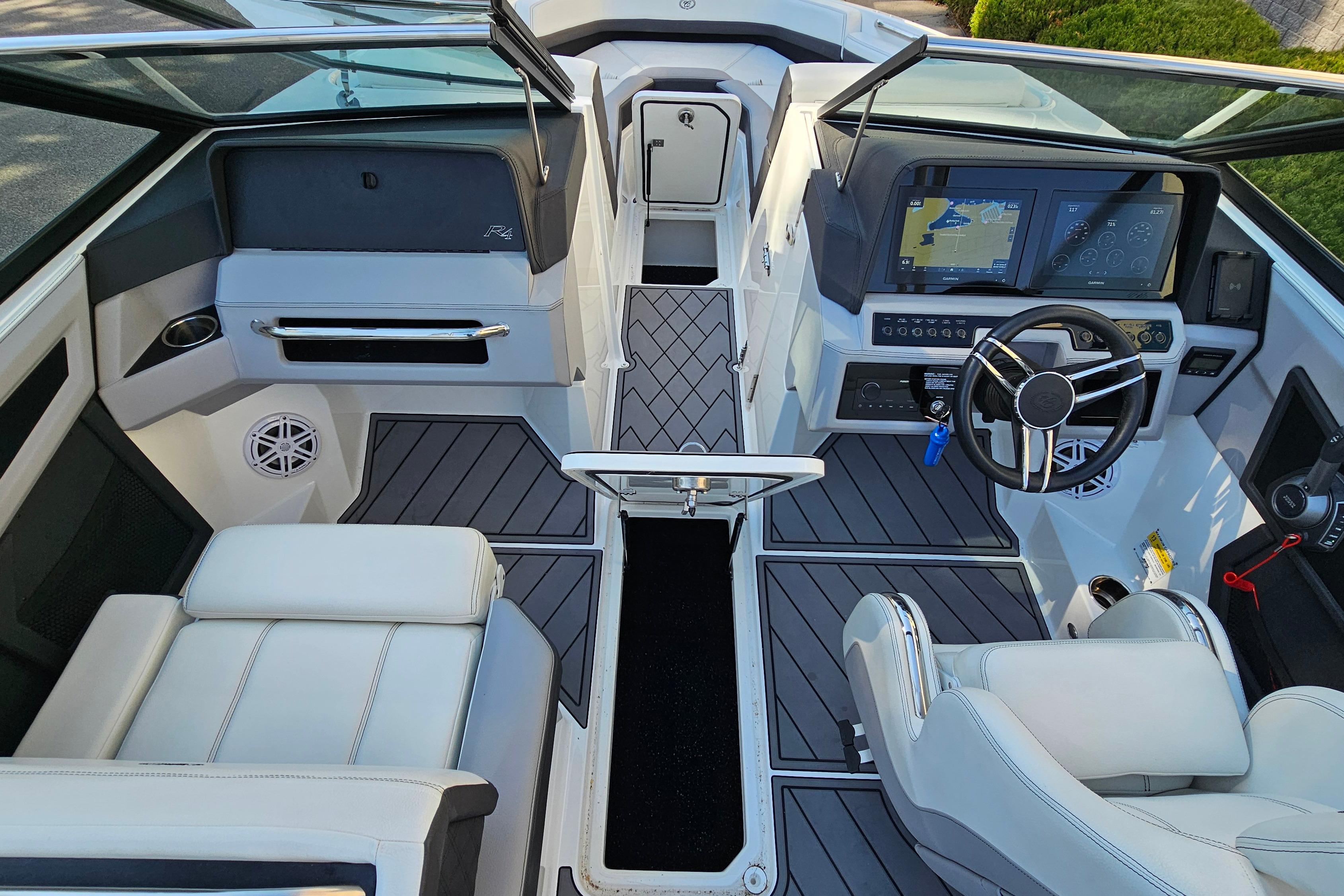 2022 Cobalt R4 boat interior with modern dashboard and seating.