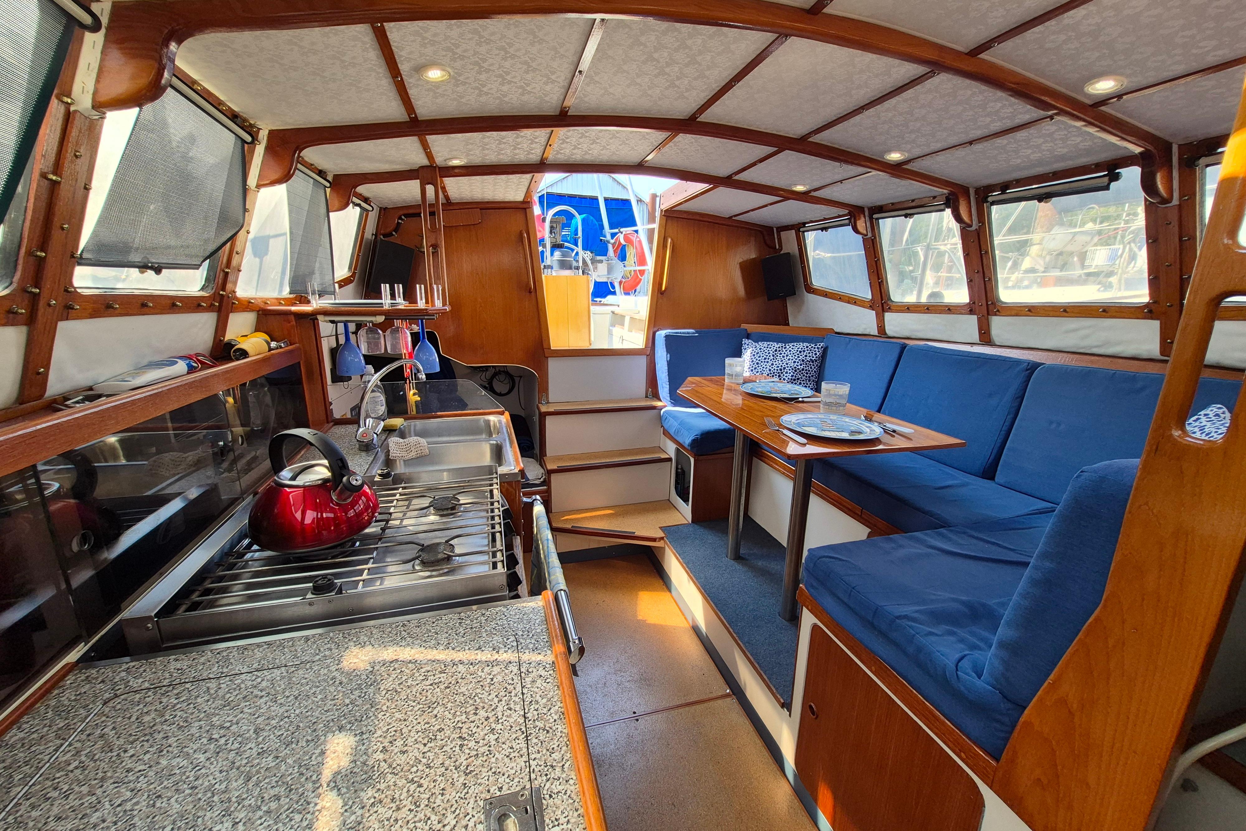 2005 Peterson 35 RS