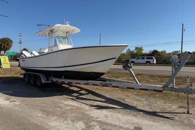 2002 Regulator 26 Forward Seating