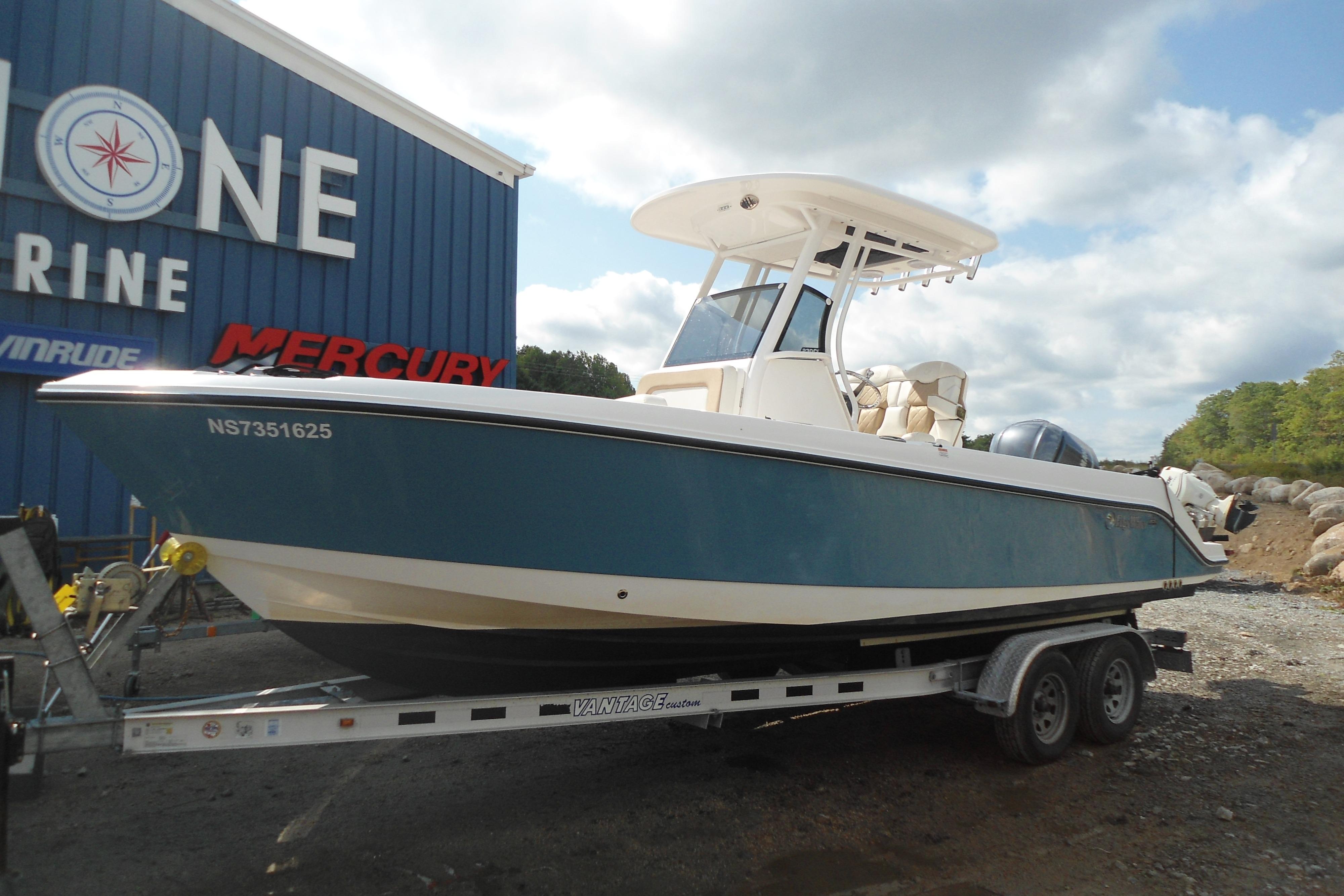 2019 Edgewater 230CC