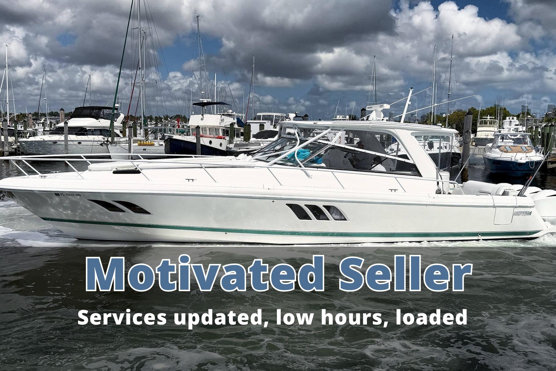 2018 Intrepid 475 Sport Yacht