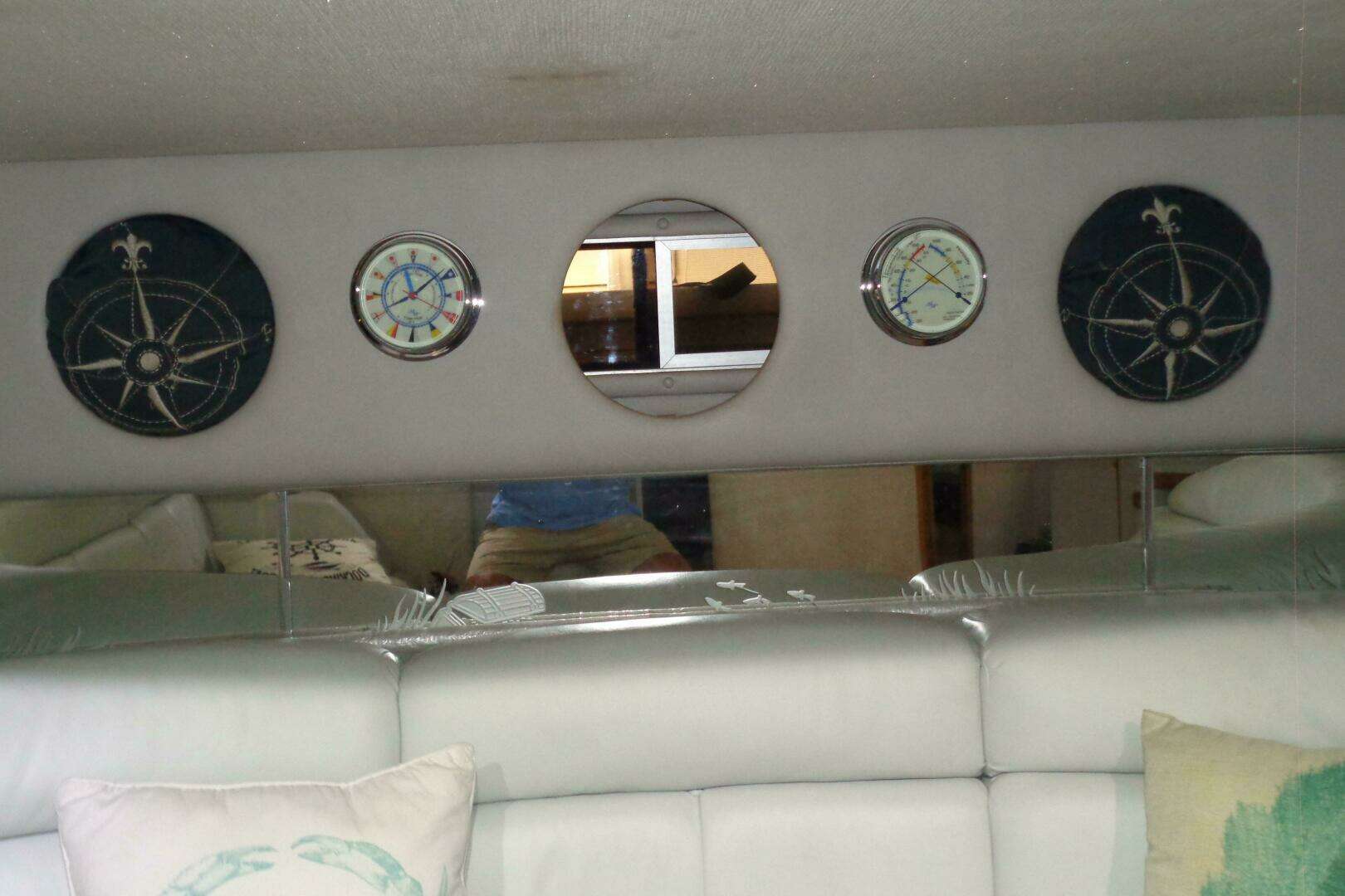 1991 Sea Ray 480 Sundancer - Image 54