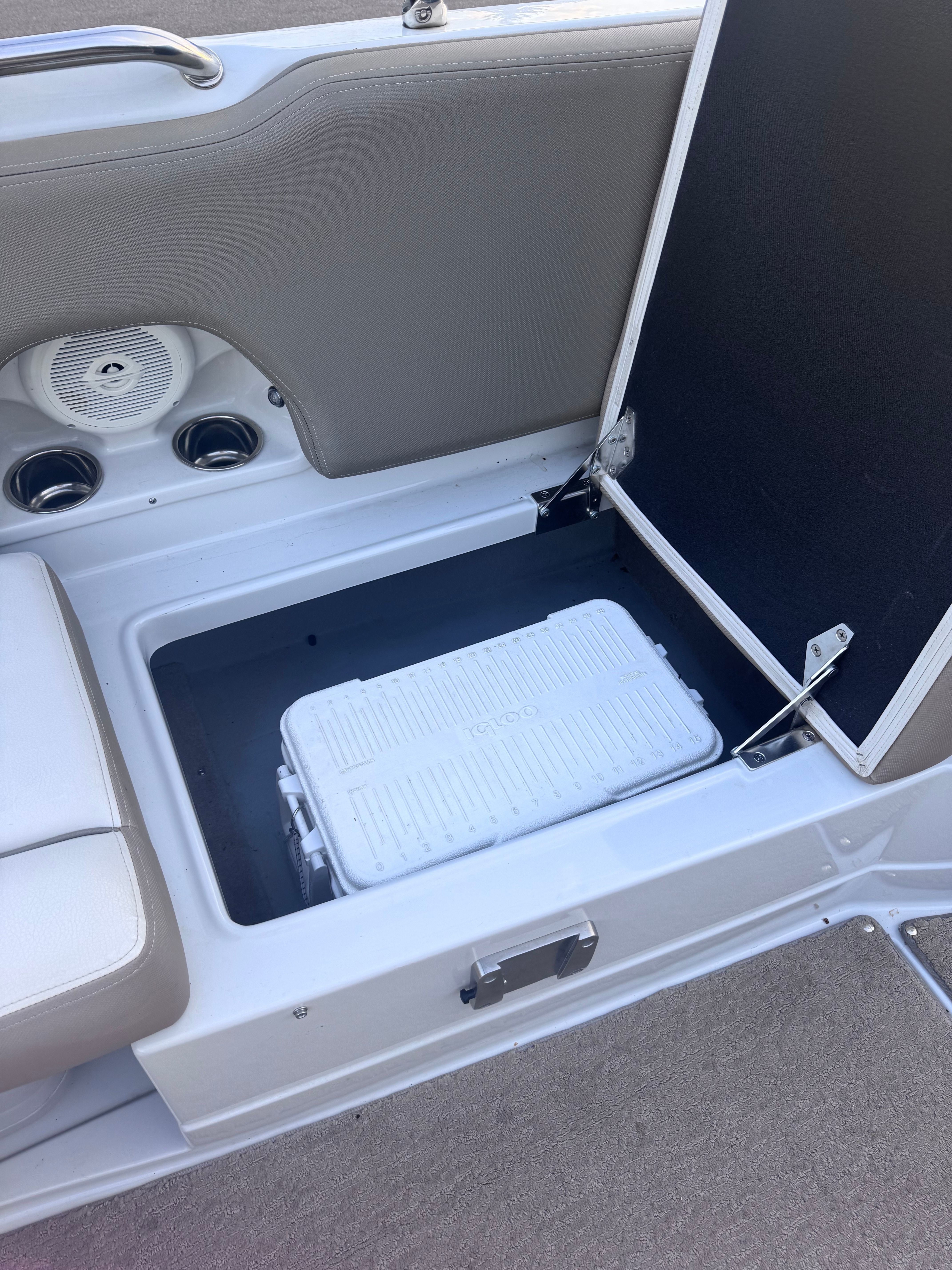 2019 Crownline Eclipse E205 XS - 11