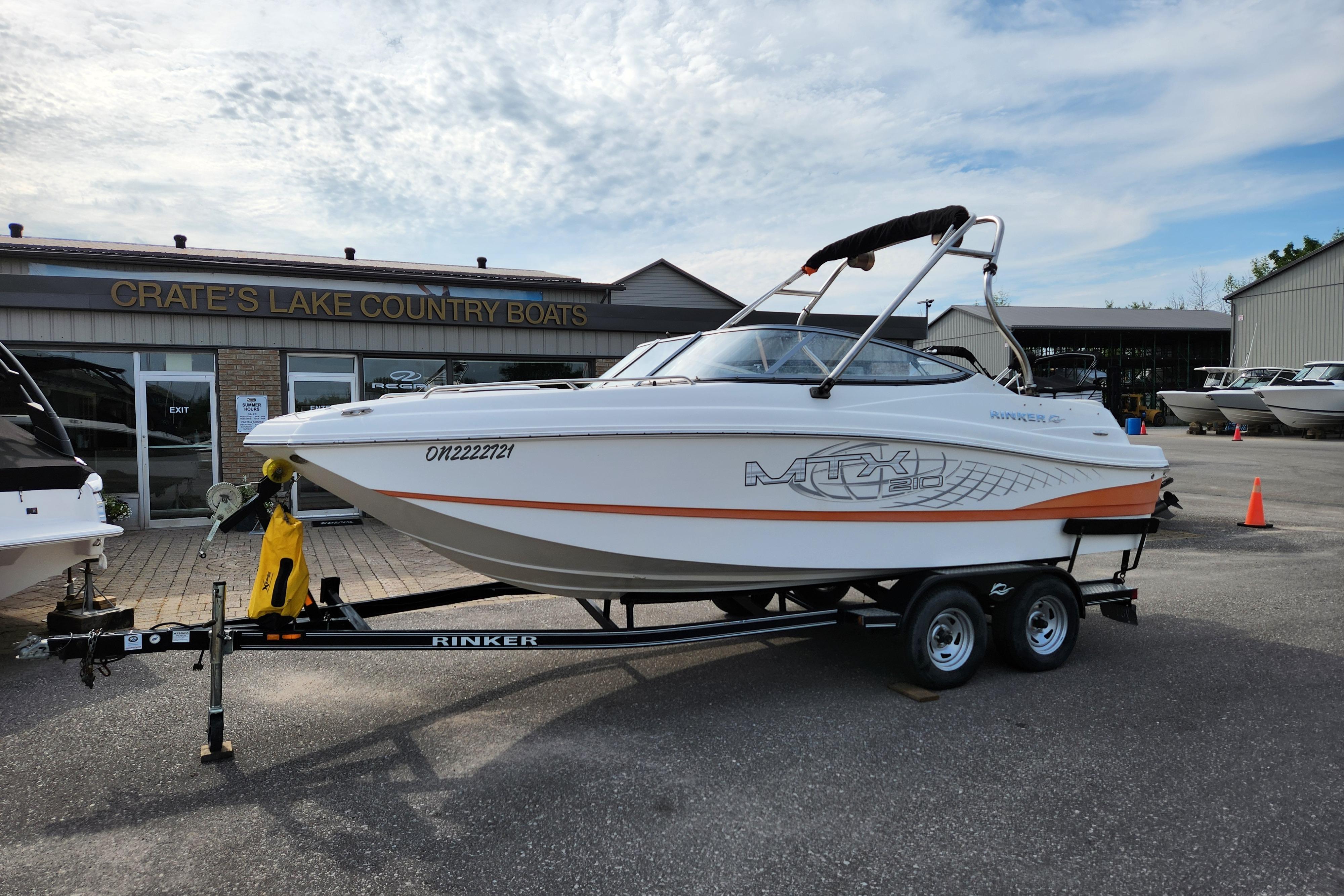 2009 Rinker 210 Captiva MTX Cuddy