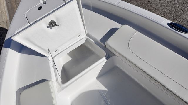 2026 Clearwater 2100 Bay - 26