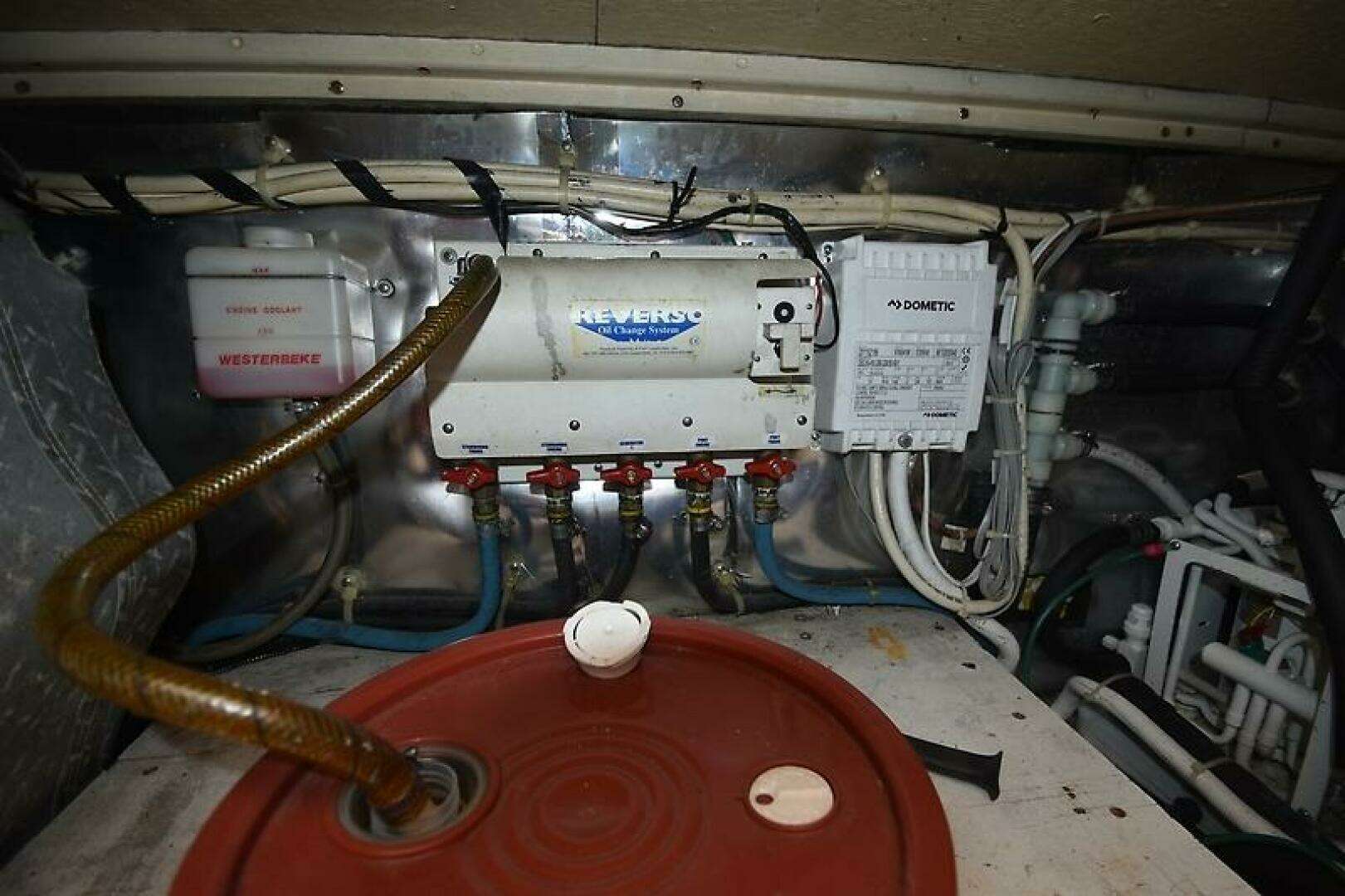 1997 Ocean 48 Convertible - Image 76