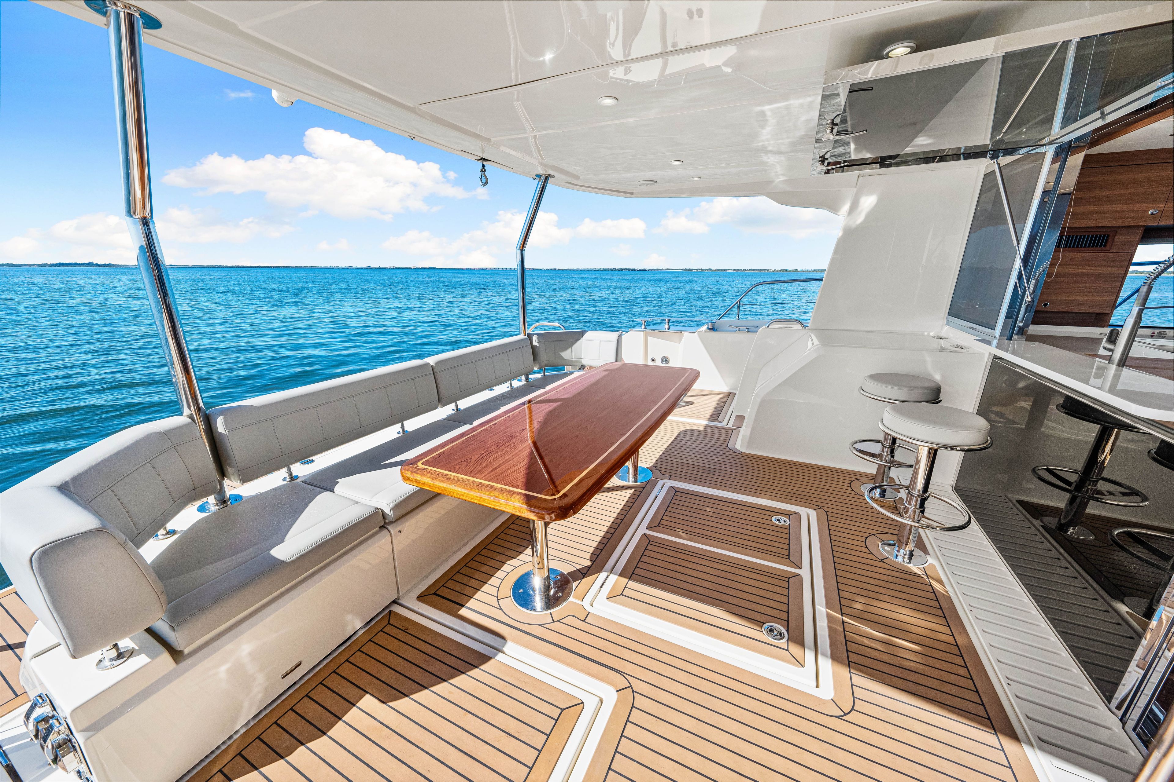 2022 Aquila 54 Yacht - 42