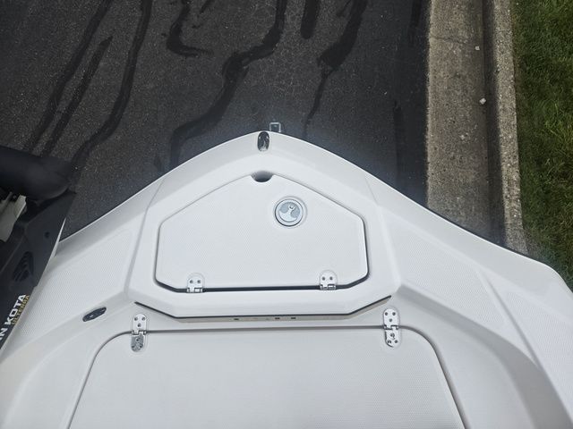 2022 Yamaha Boats 195 FSH Sport - 14