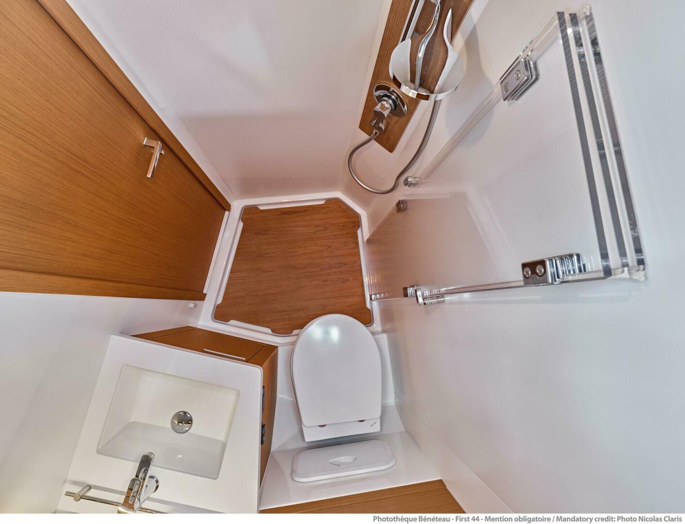 2025 Beneteau First 44 - Image 14