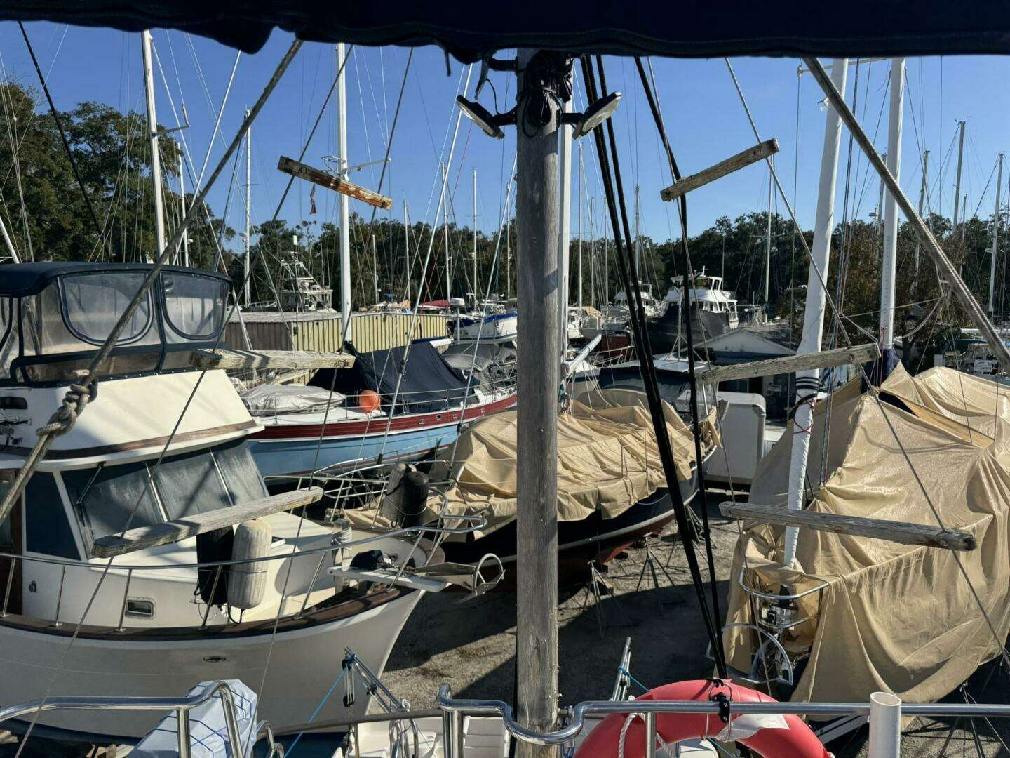 1986 Marine Trader 34 Double Cabin - Image 58
