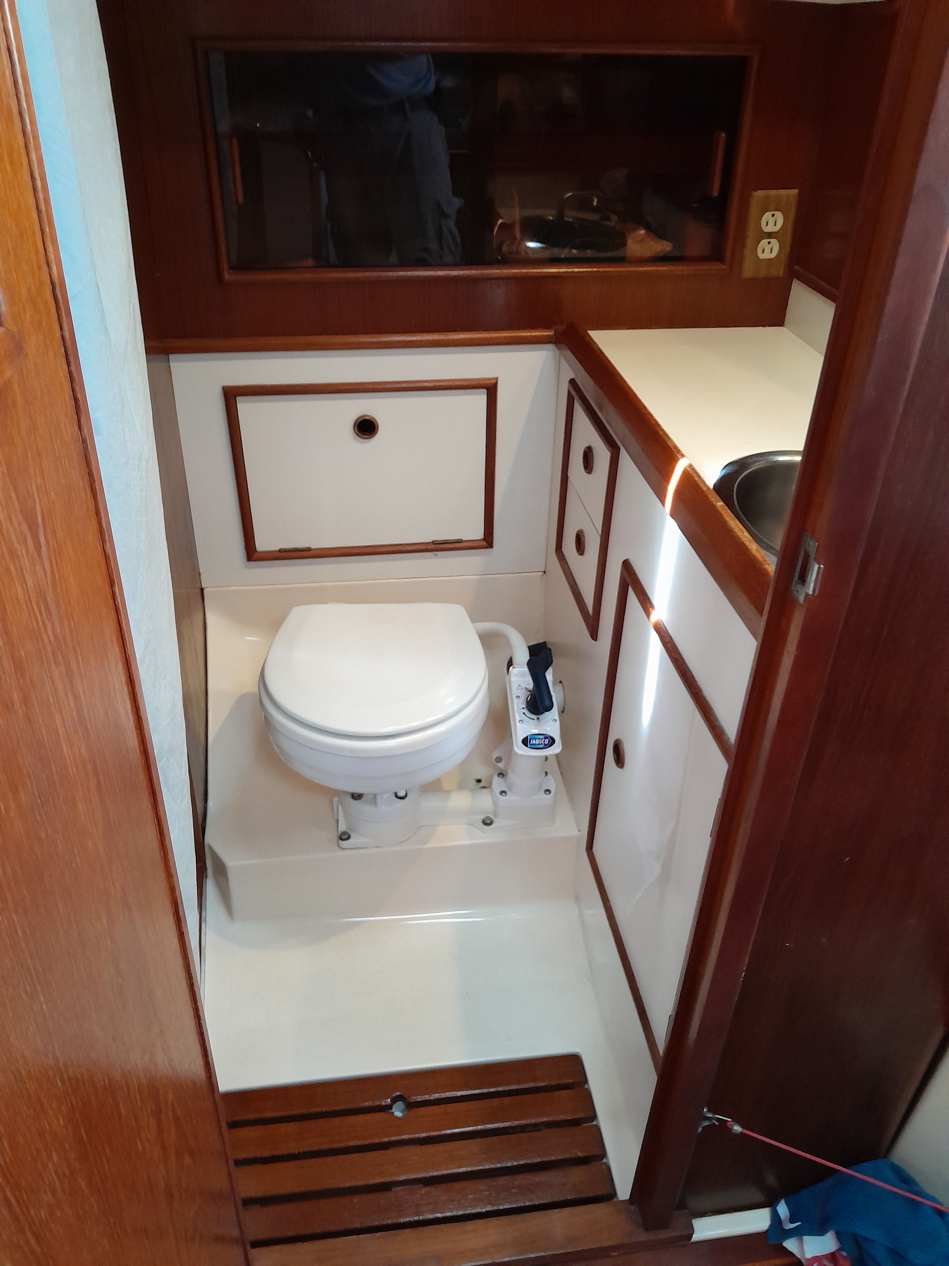 1989 Nonsuch Ultra - 13
