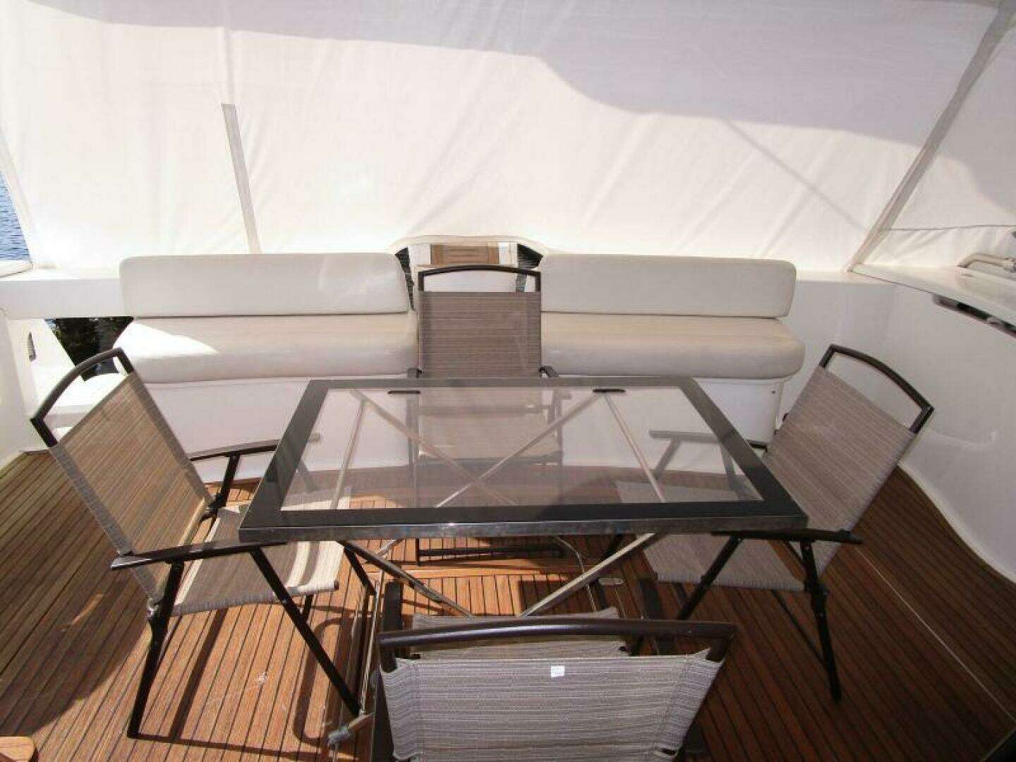 2003 Ferretti Yachts 590 Motor Yacht - Image 35