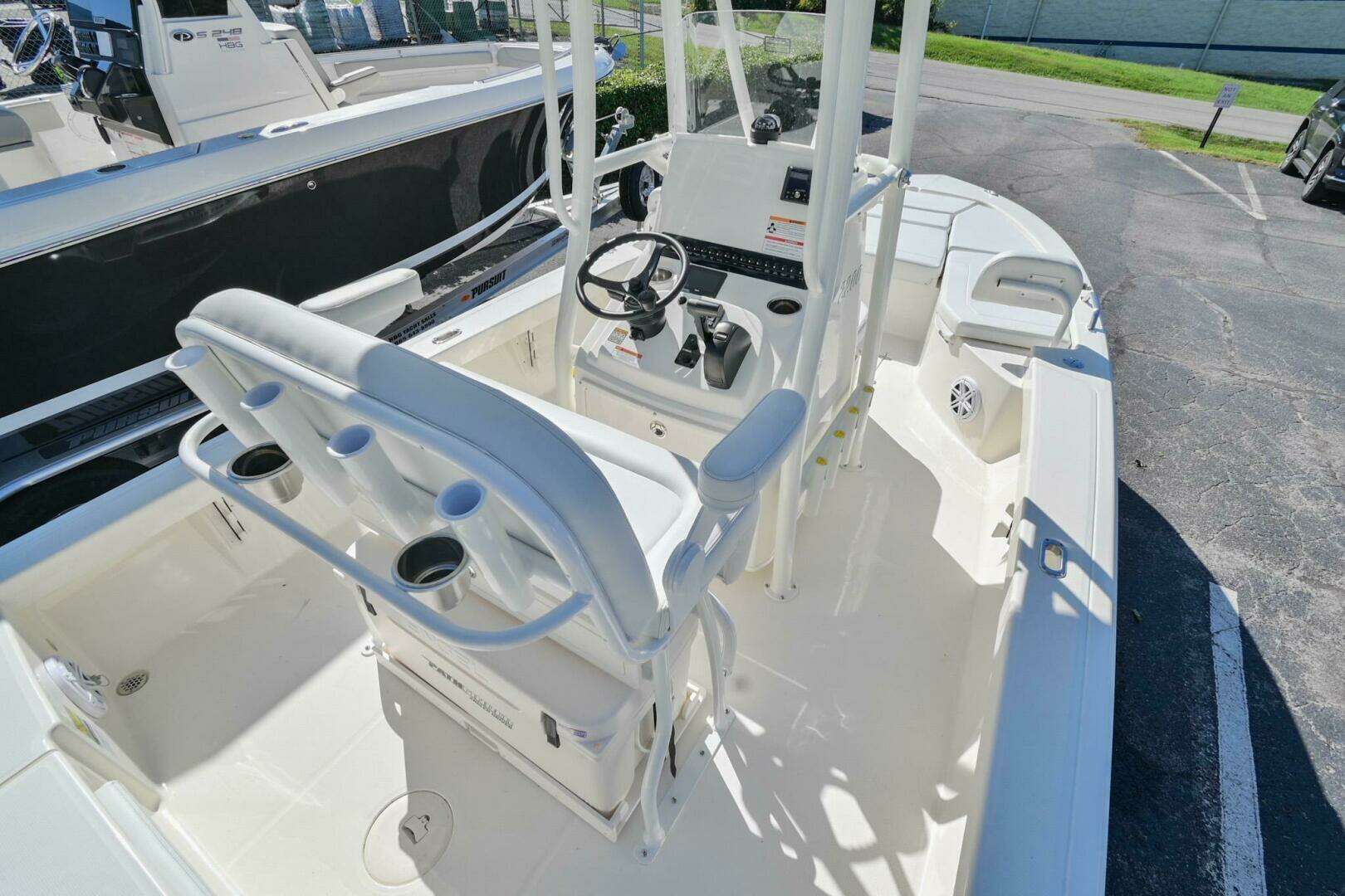 2025 Pathfinder 2200TRS - Image 10