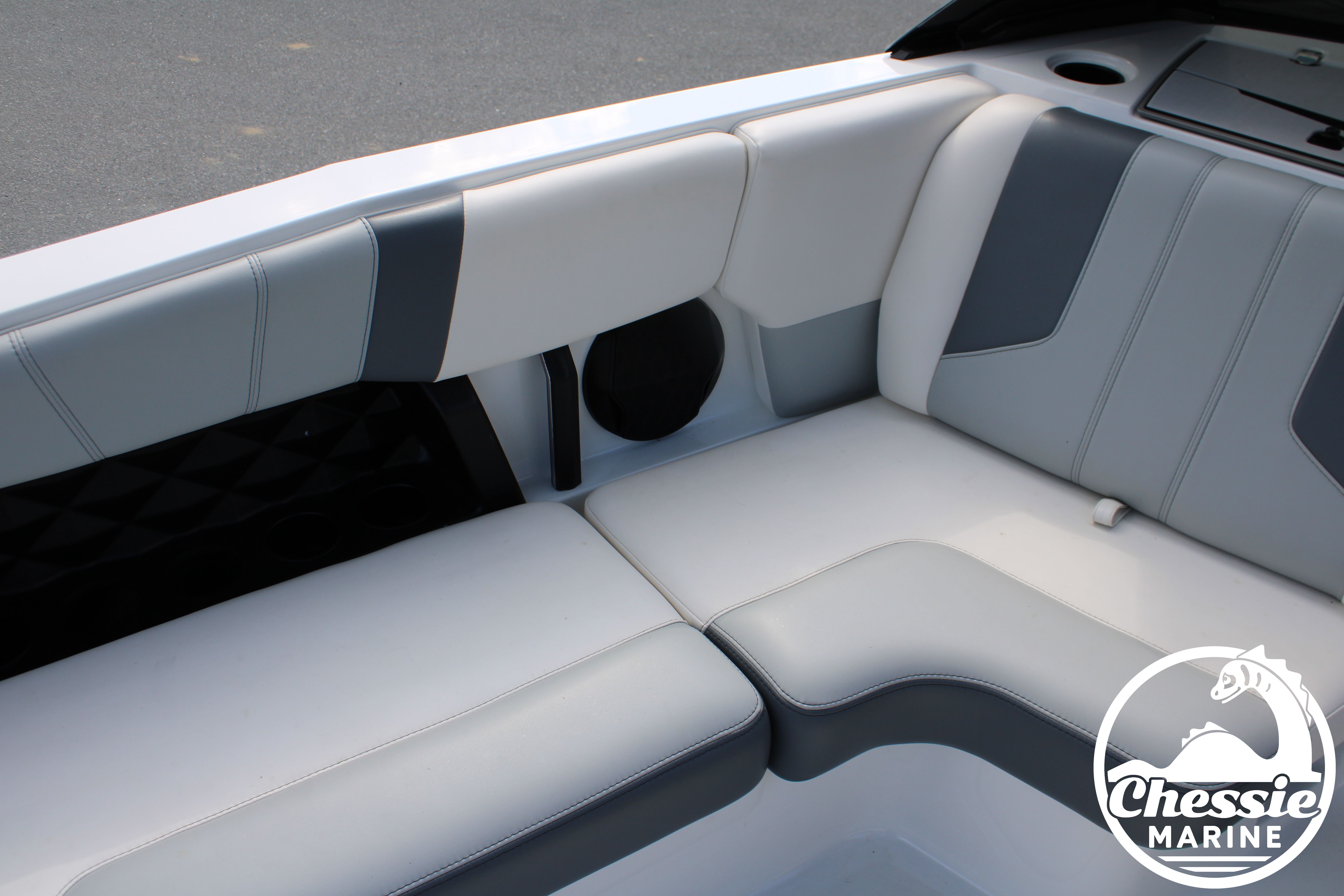 2024 Malibu Wakesetter 21 LX-r - 15