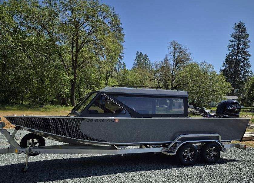 2025 Custom 24 - 2
