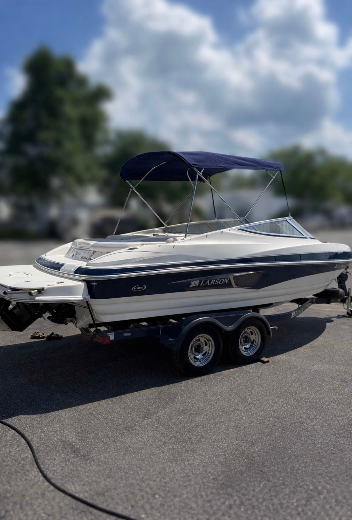 2011 Larson Senza 206