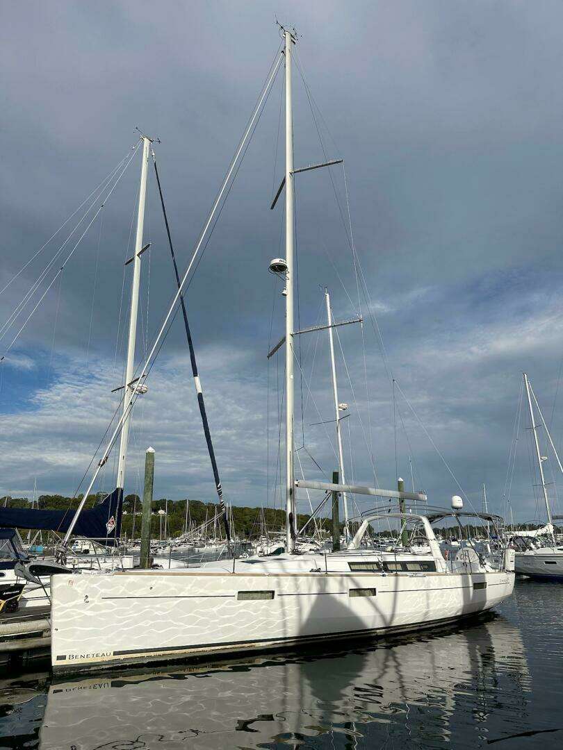 2017 Beneteau Oceanis 45 - Image 7