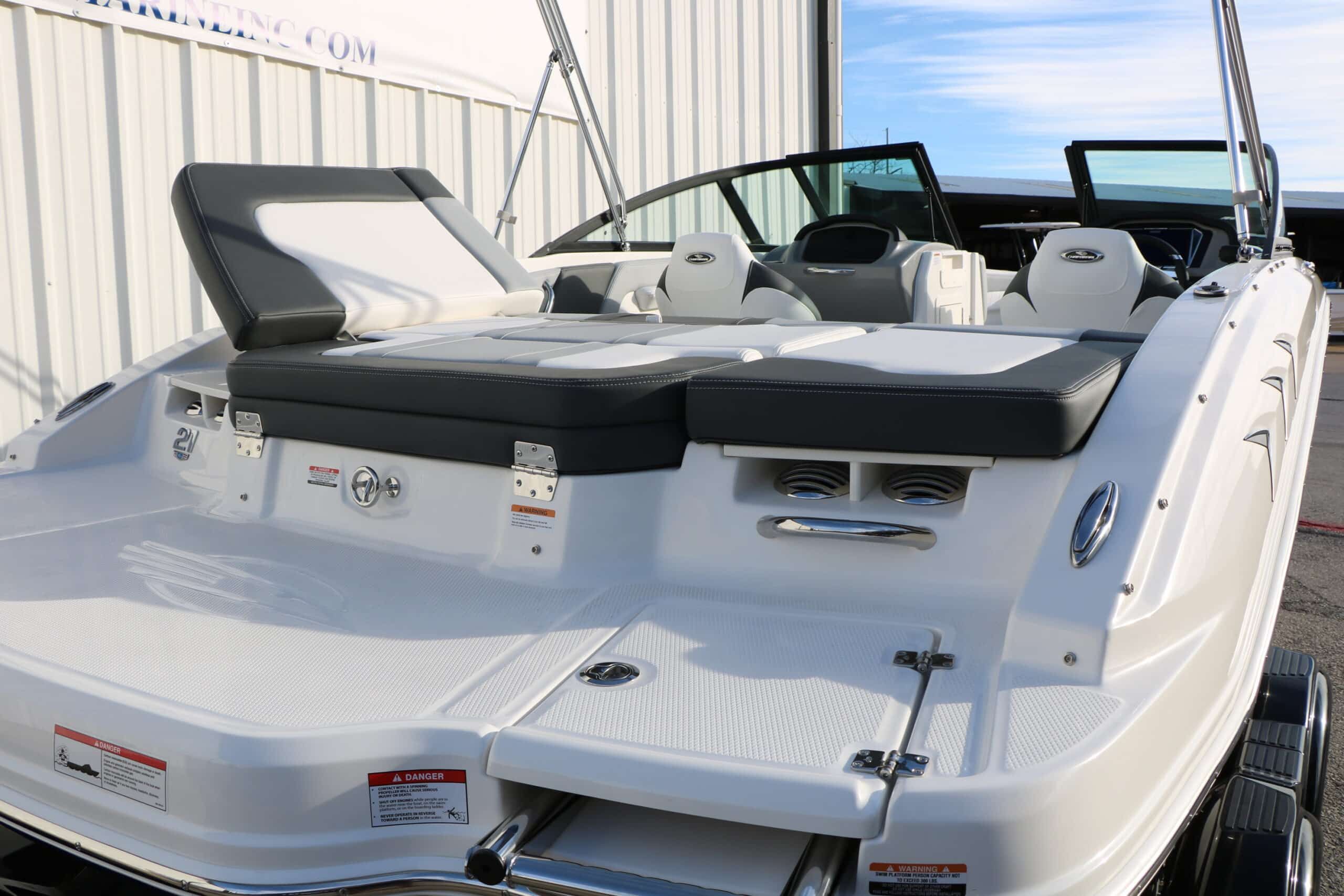 2026 Chaparral 21 SSi - 12