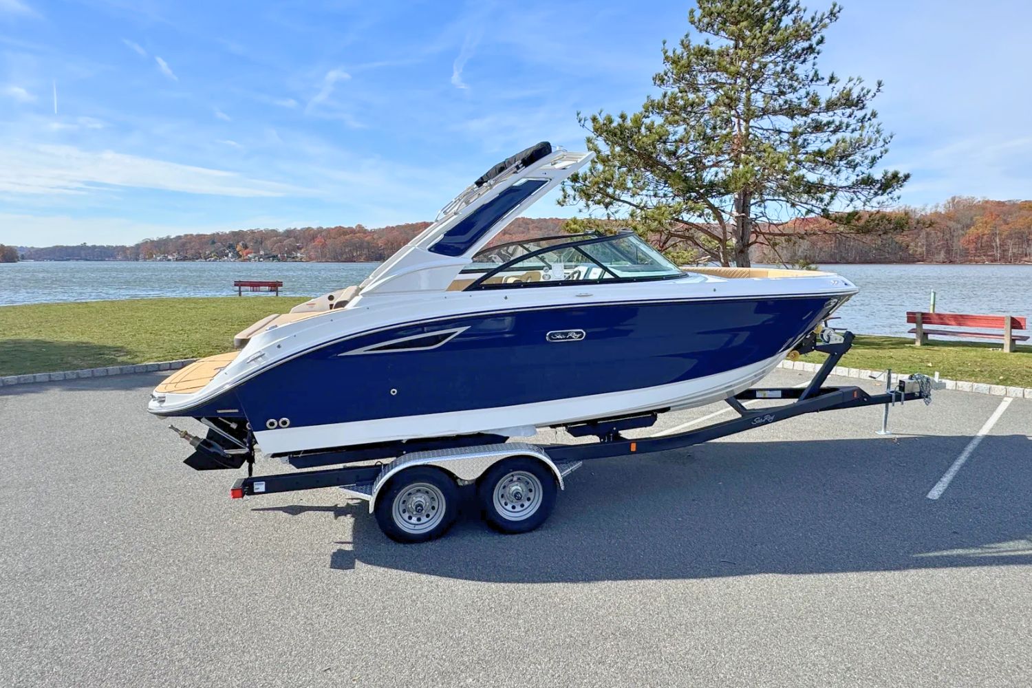 2026 Sea Ray SDX 230