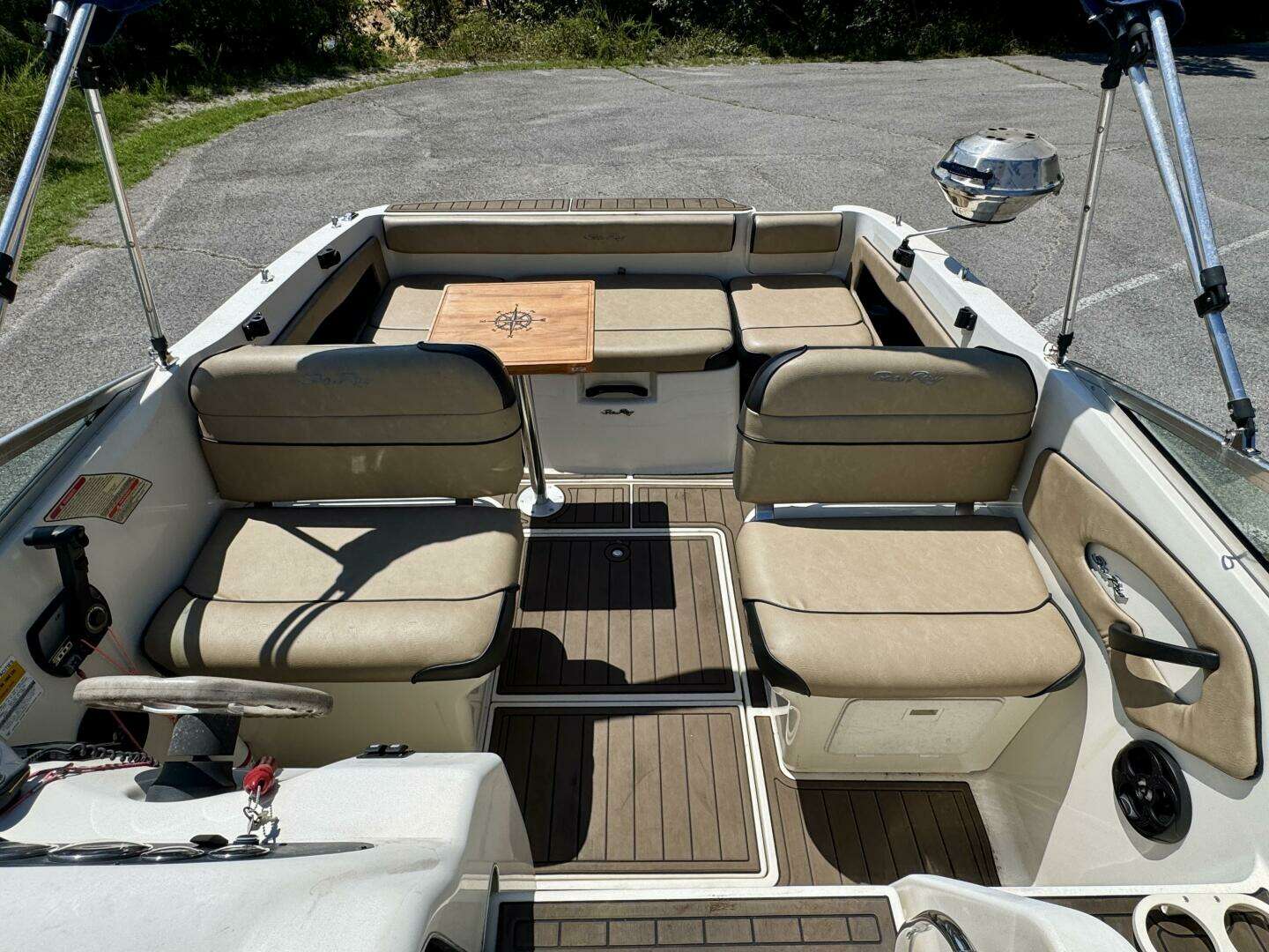1999 Sea Ray 215 Express Cruiser - Image 62
