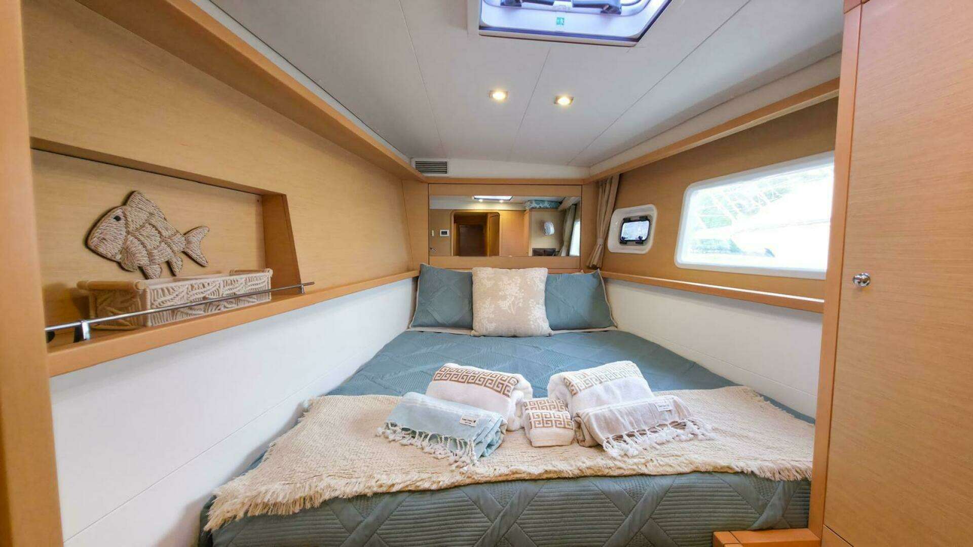 2016 Lagoon 450 - Image 11