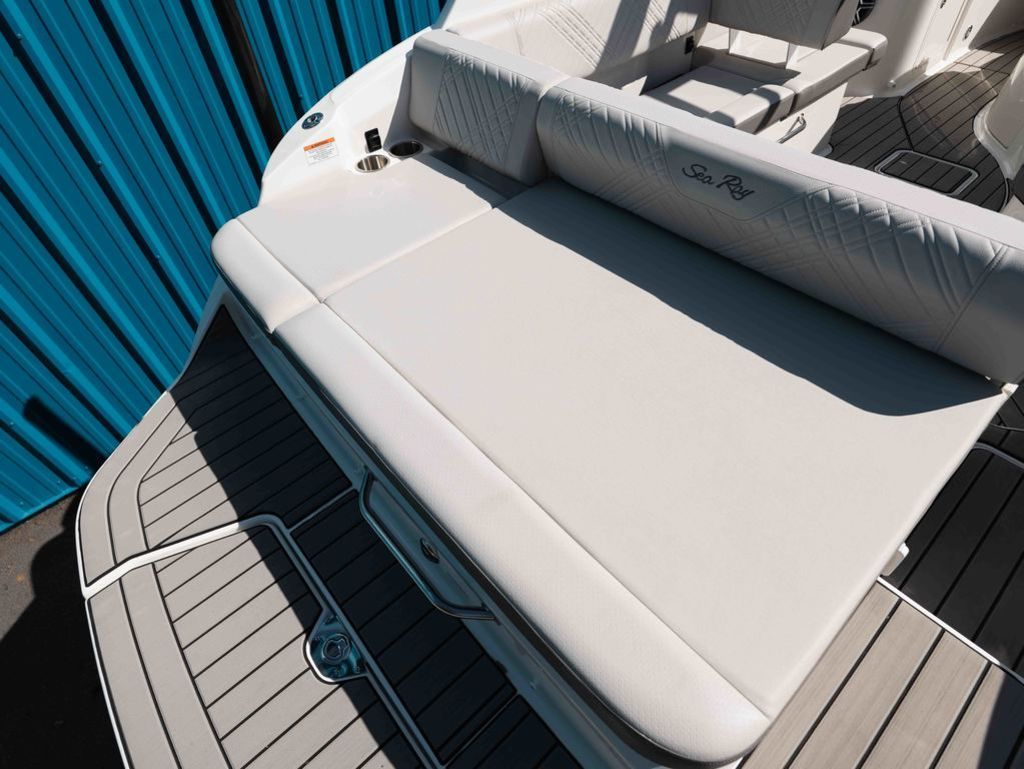 2026 Sea Ray SDX 230 - 5