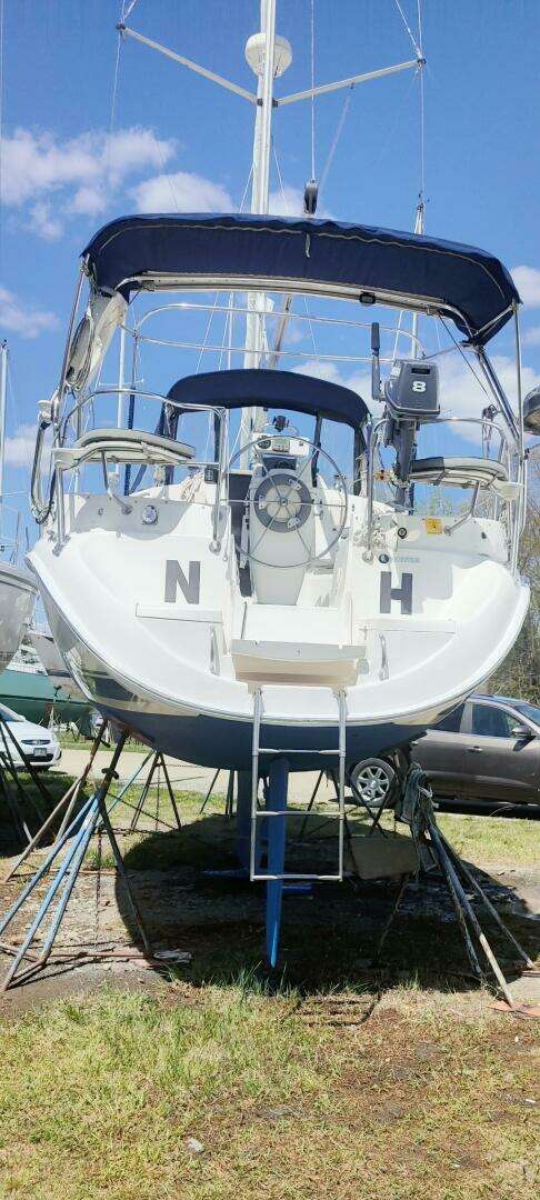 2002 Hunter 326 - Image 10