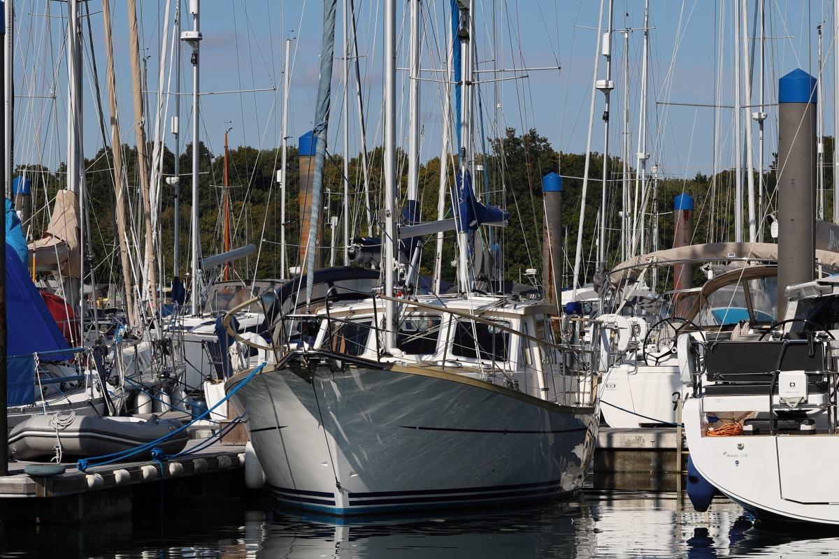 2002 Nauticat 331
