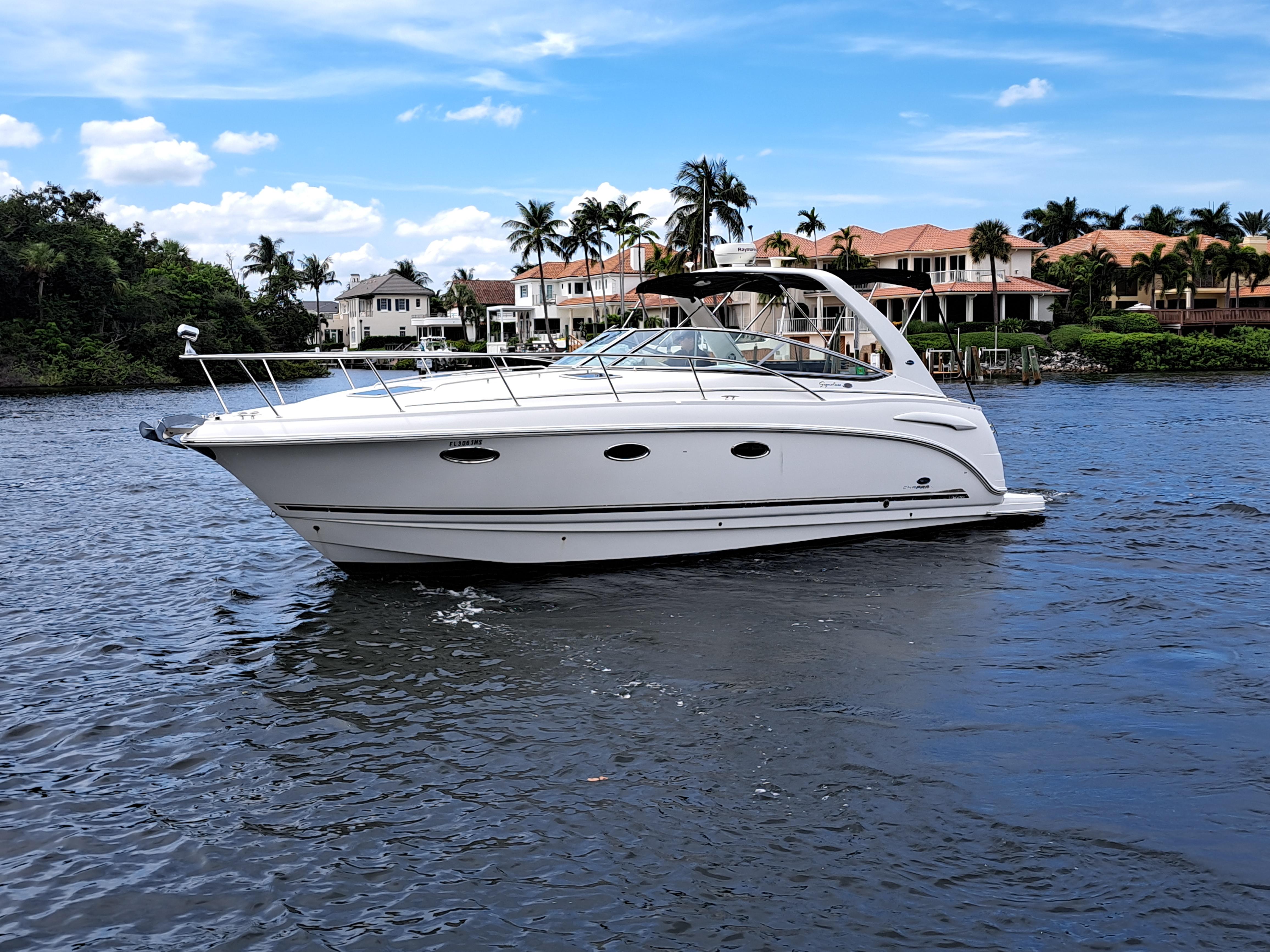 2005 Chaparral 330 Signature