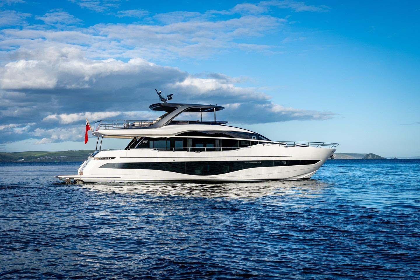 2023 Princess Y85