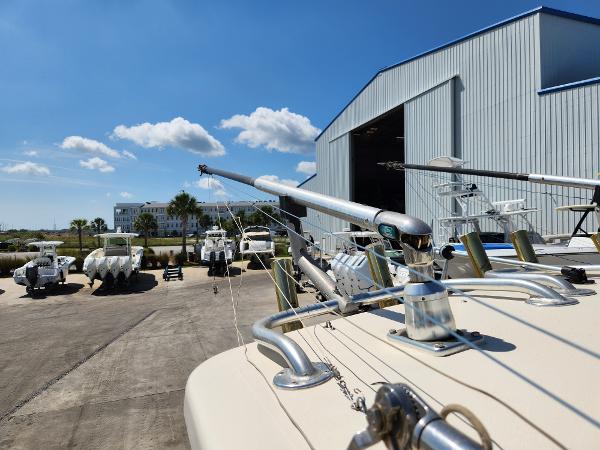 2003 Pursuit 3070 Offshore - 51
