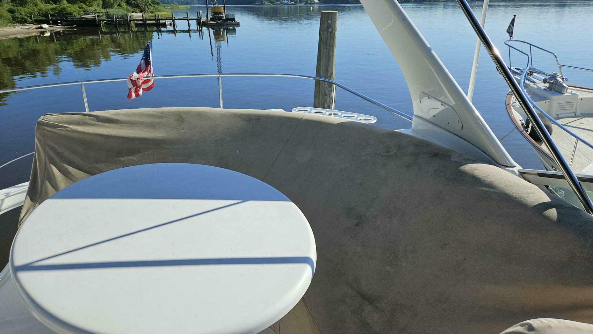 2000 Carver 450 Voyager - Image 27