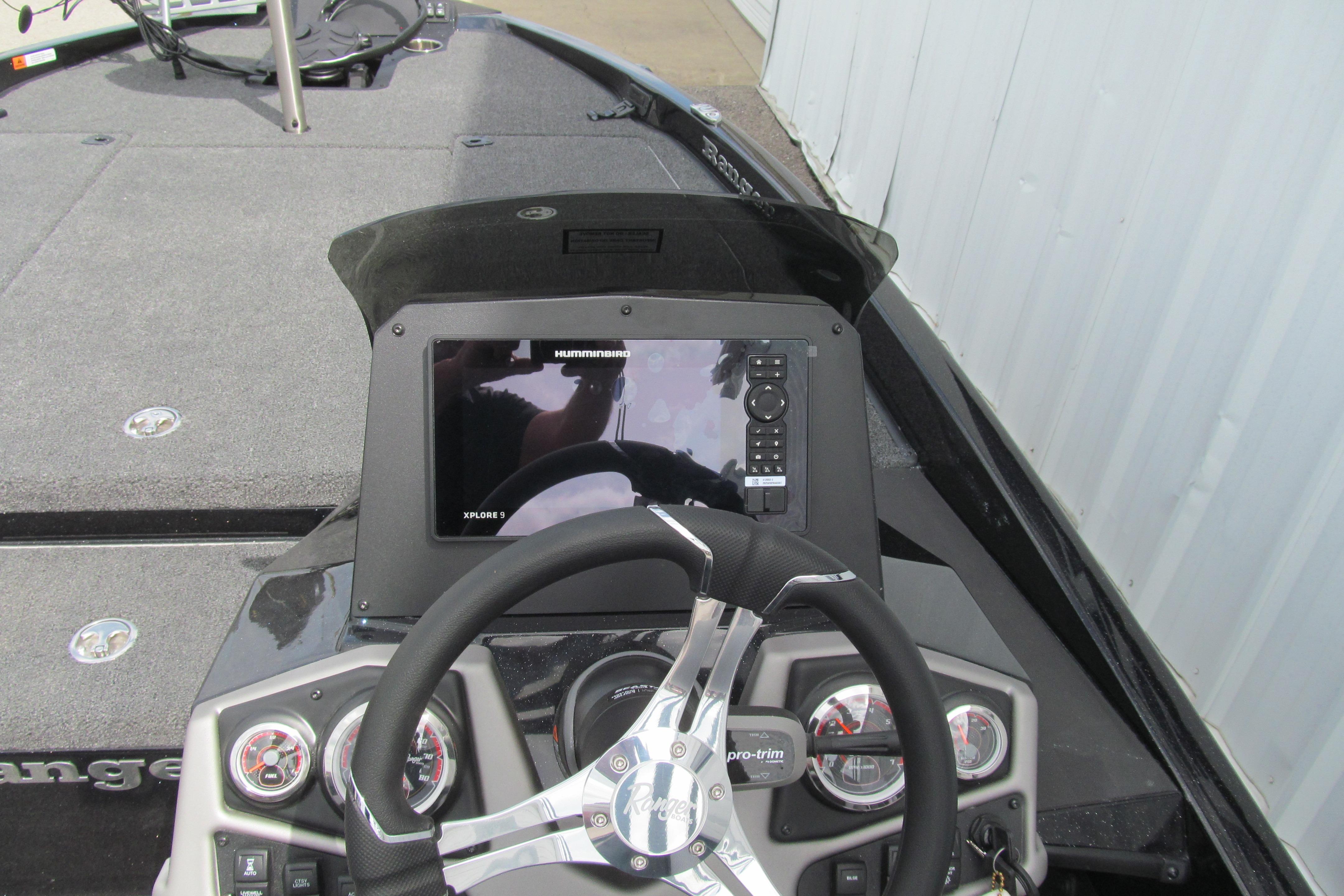 2026 Ranger Z185 boat dashboard with steering wheel and Humminbird Xplore 5 display.