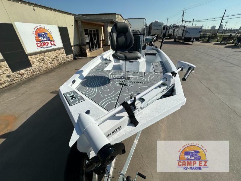 2026 Xpress Boats SW20B - 12