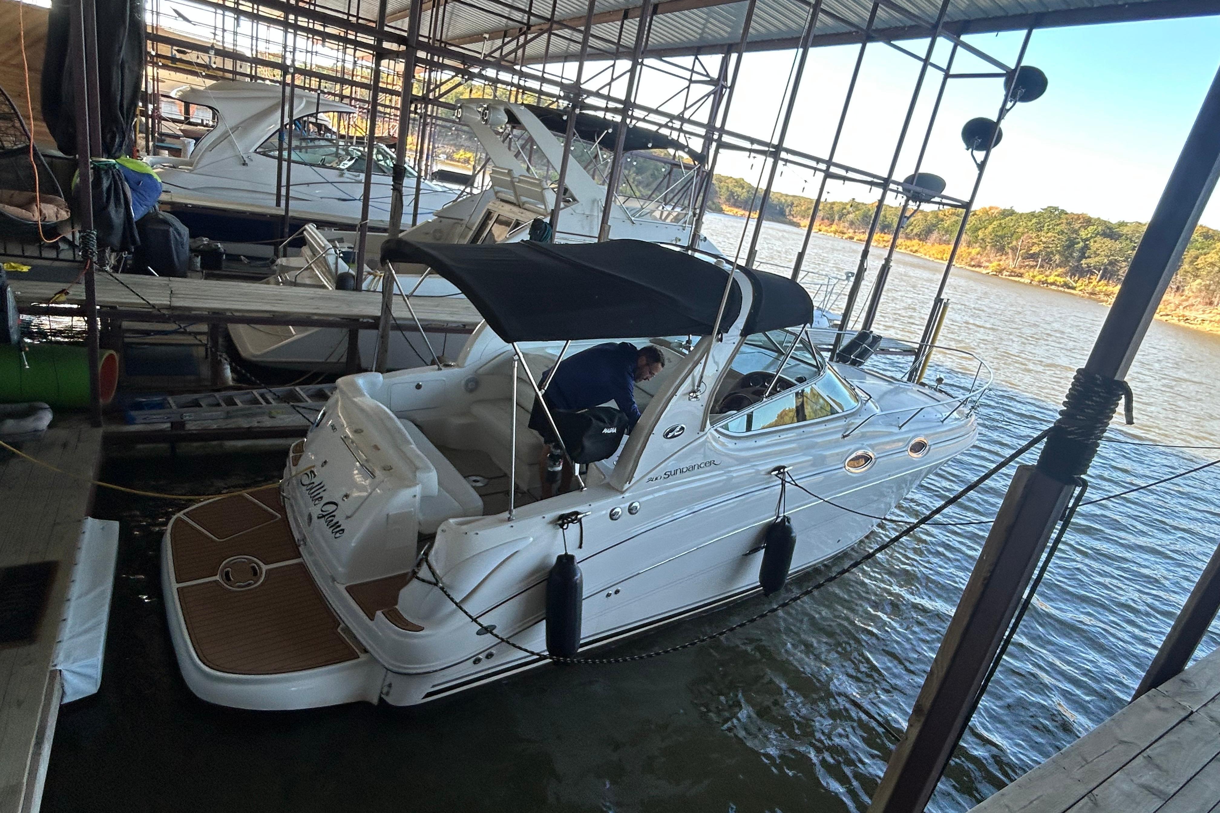 2005 Sea Ray Sundancer 280
