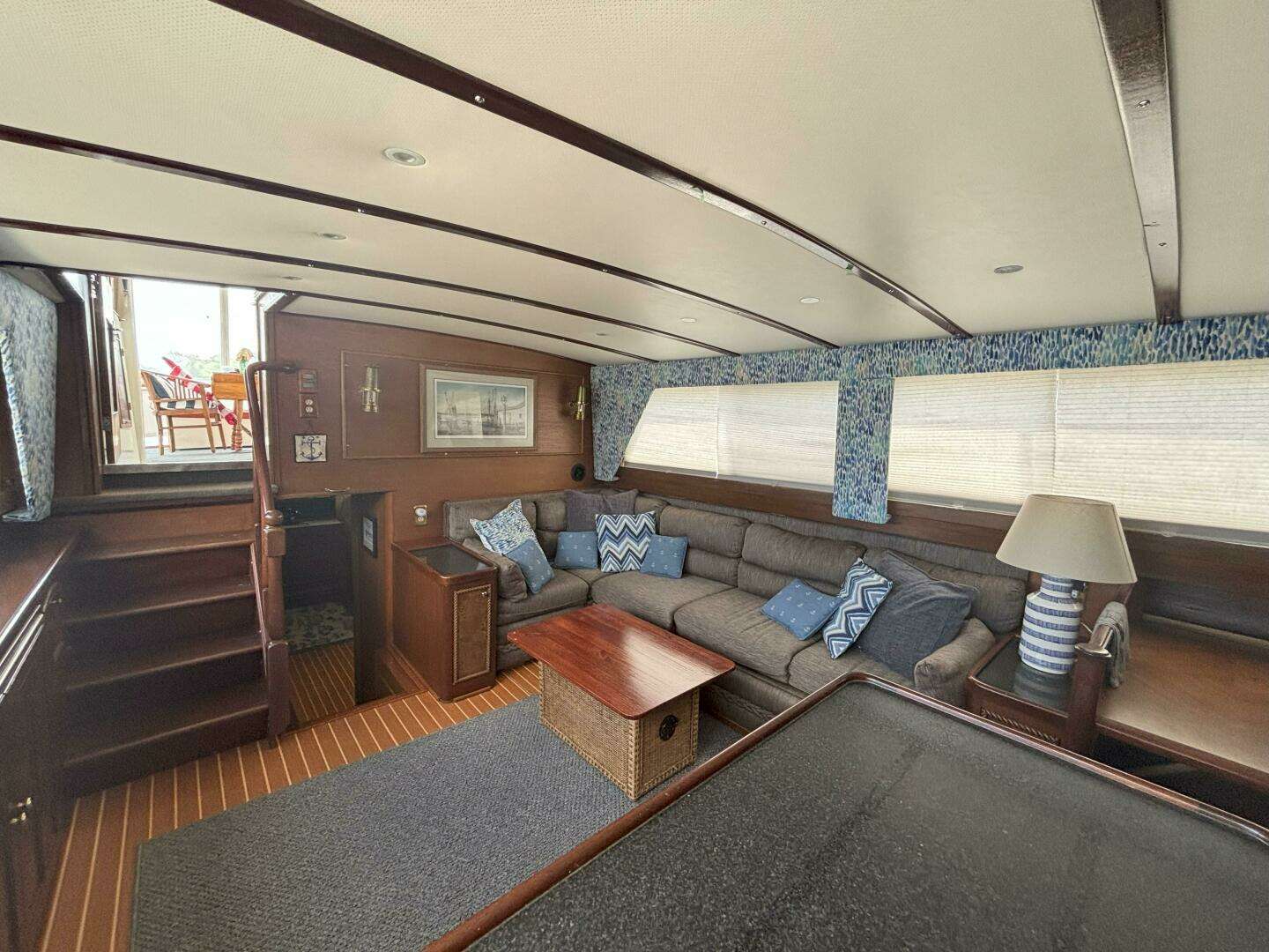 1972 Matthews 4 Flush Deck - Image 62