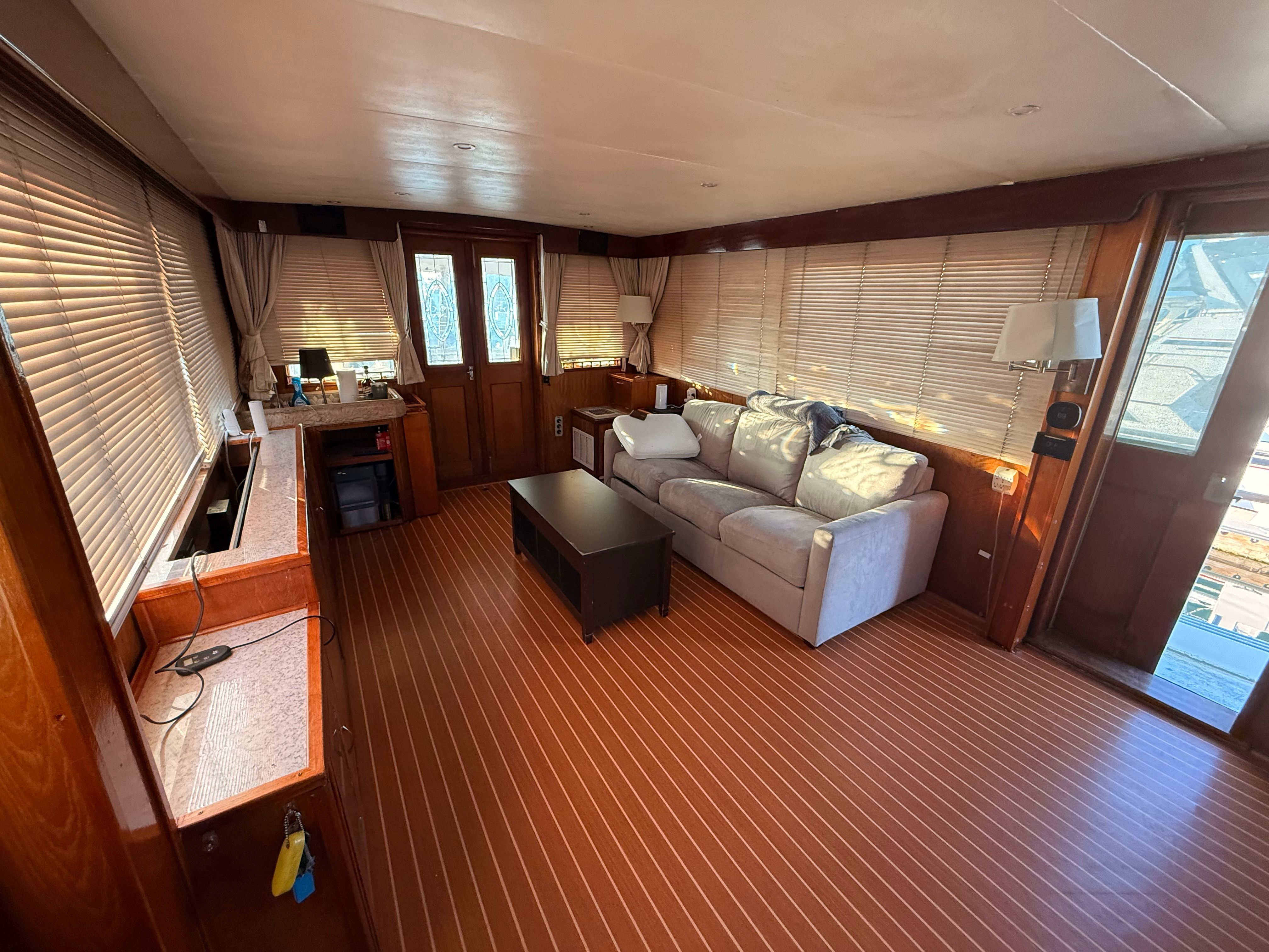 1969 Hatteras 53 - 20
