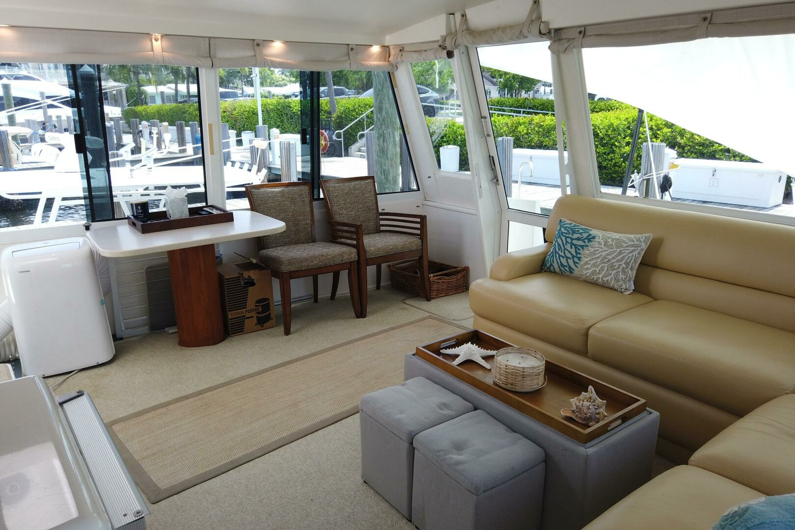 1999 Viking Motoryacht - Image 13