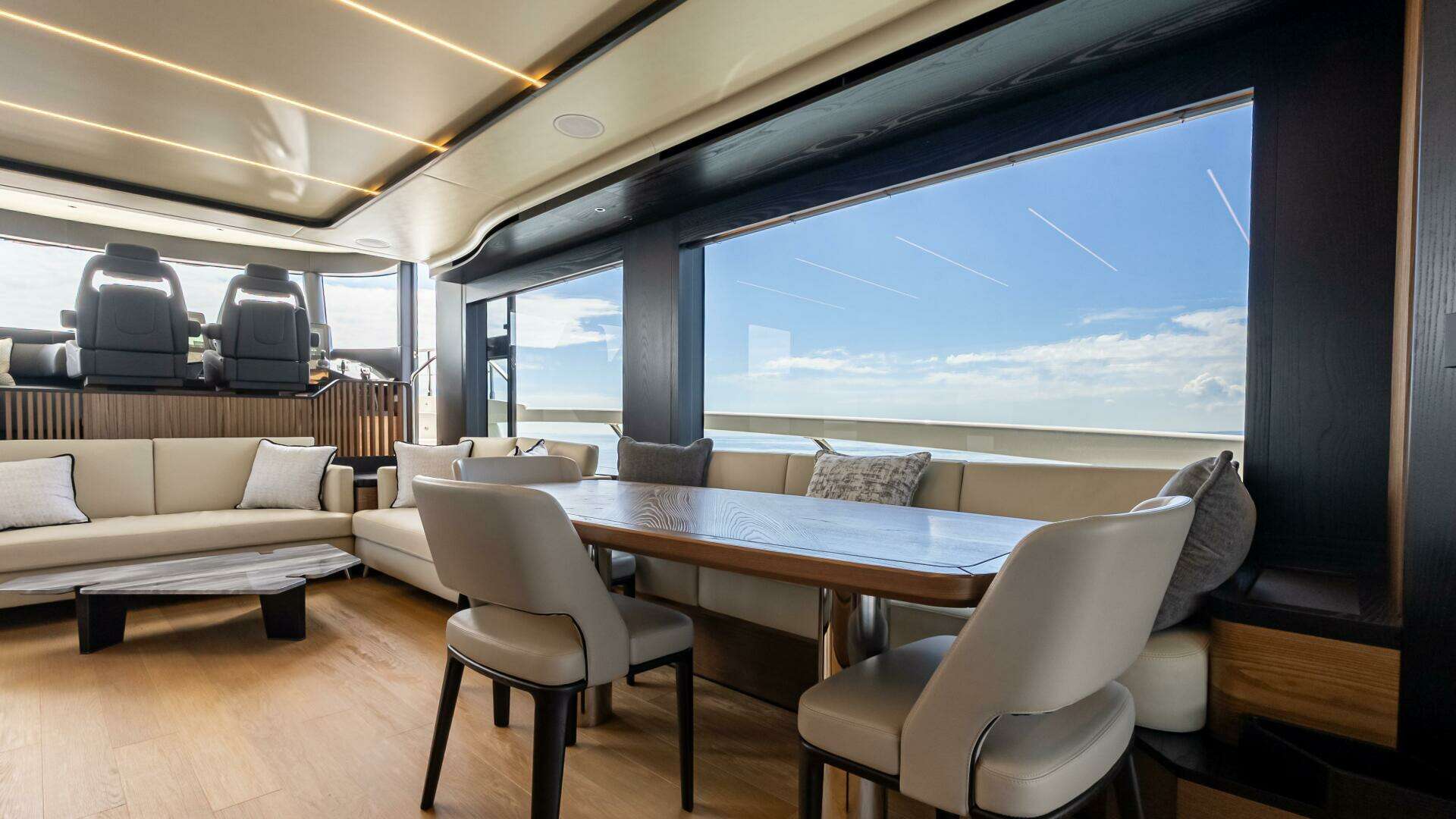 2025 Absolute Navetta 64 - Image 23