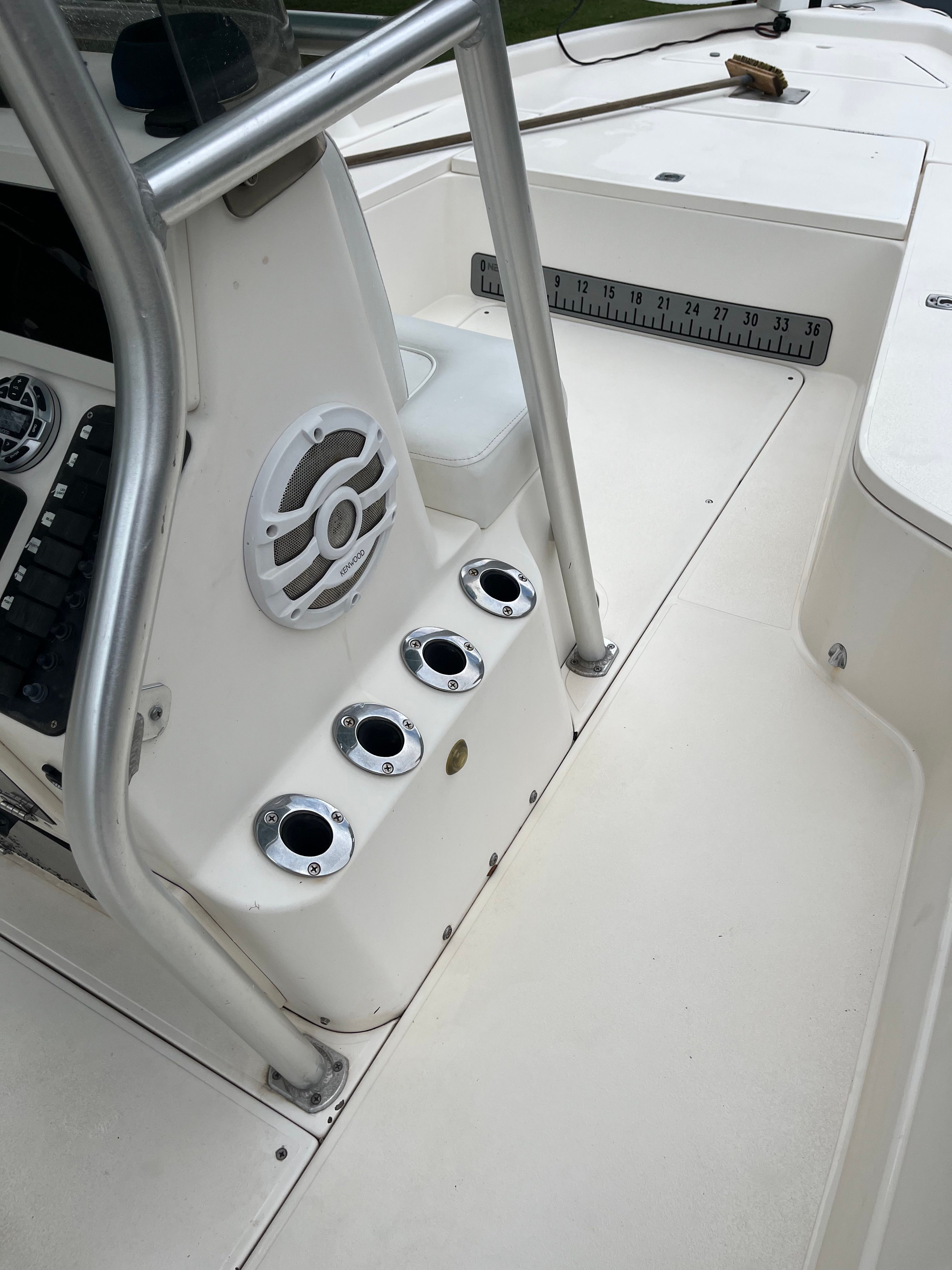 2006 ShearWater 2200 - 17