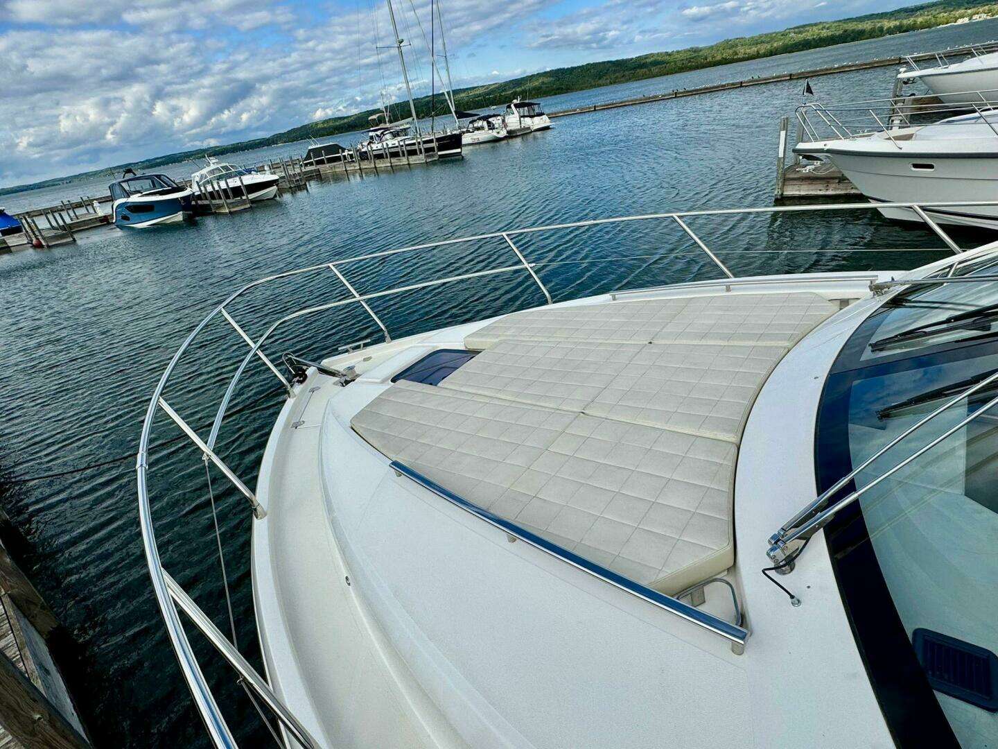 2016 Absolute 45 Sport Yacht - Image 32