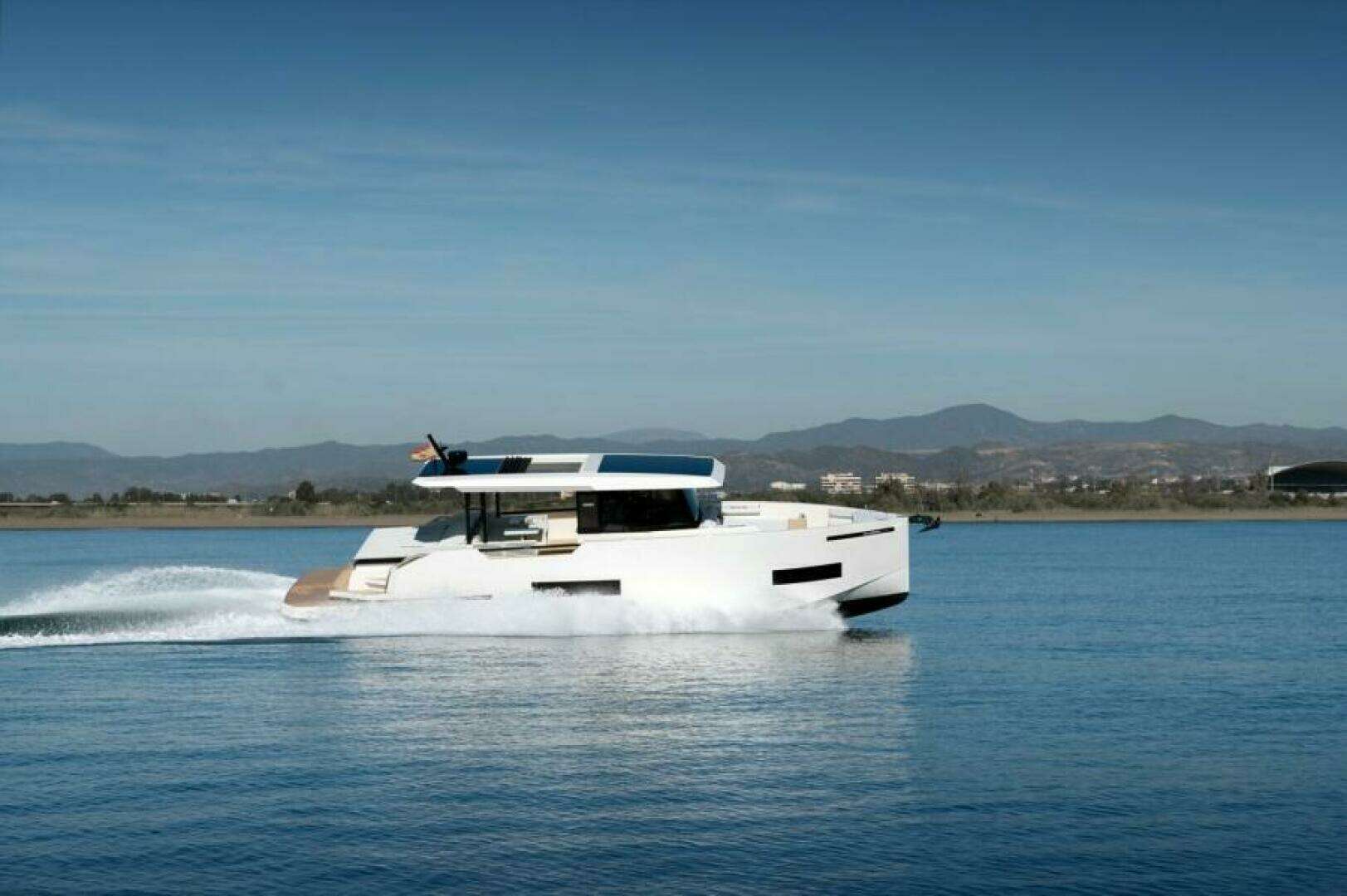 2026 De Antonio Yachts 50 Coupe - Image 6